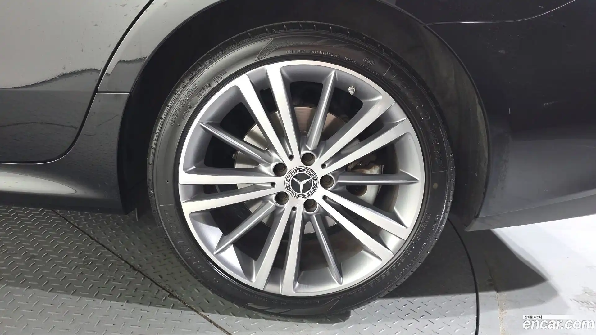 CLS-Class Mercedes-Benz 2019.11-OUTER-031