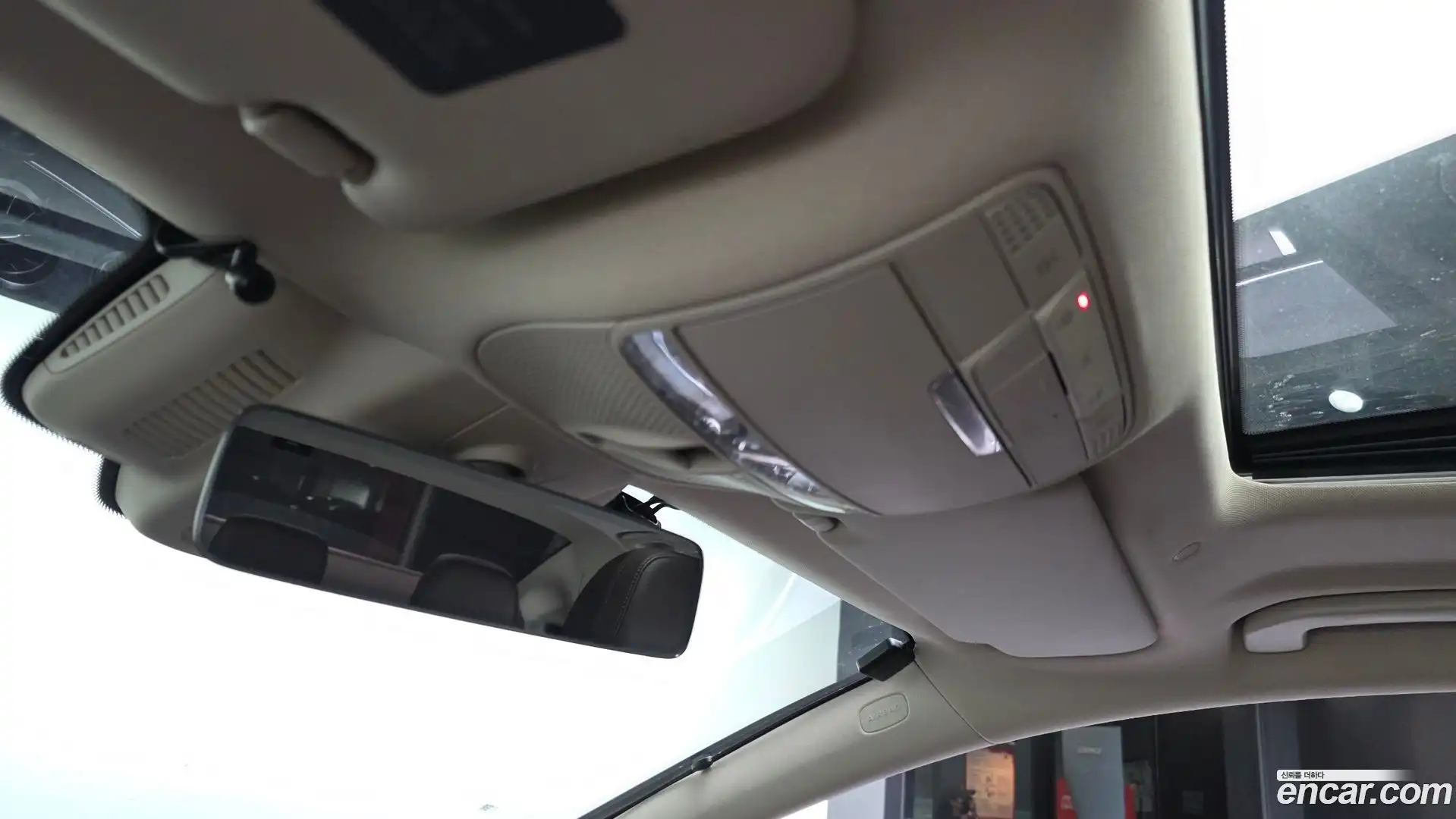 CLS-Class Mercedes-Benz 2019.11-OPTION-040