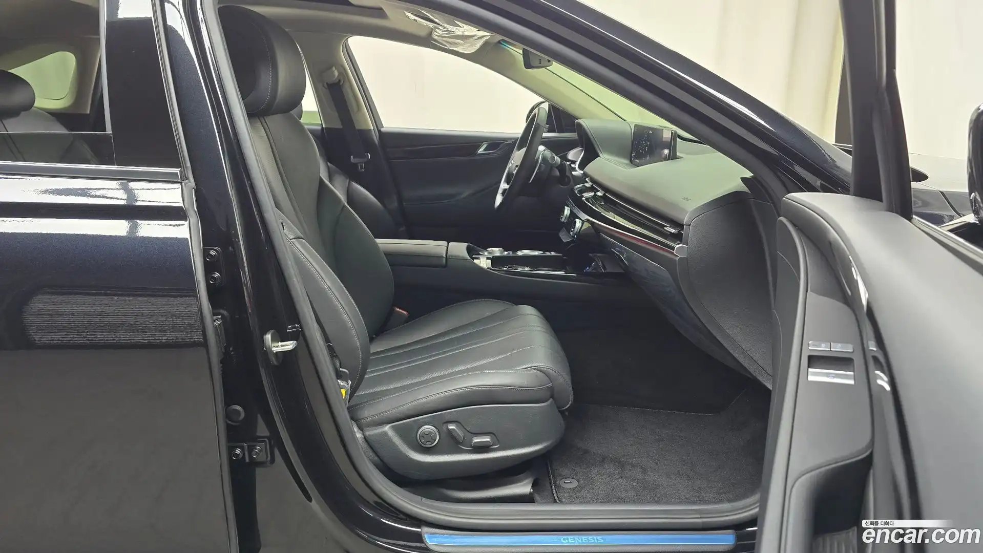 G80 Genesis 2022.6-INNER-036