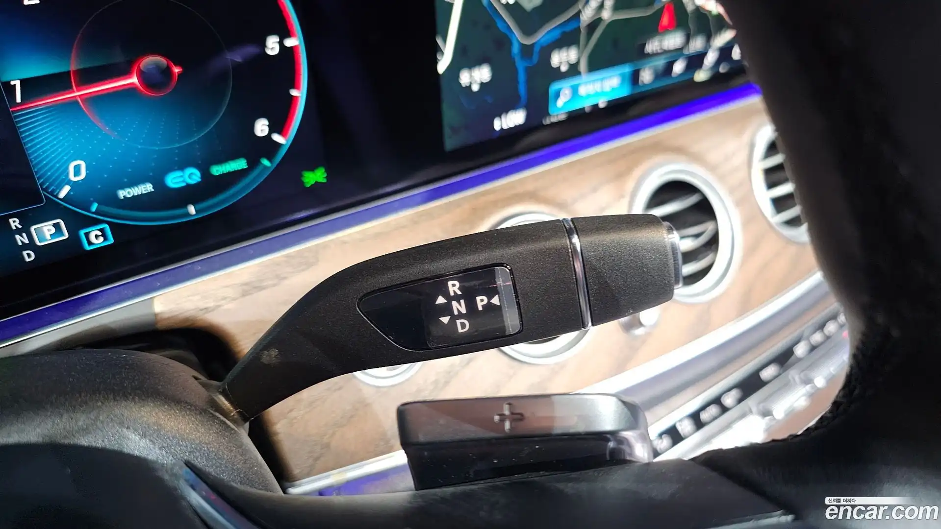 E-Class Mercedes-Benz 2023.7-INNER-009