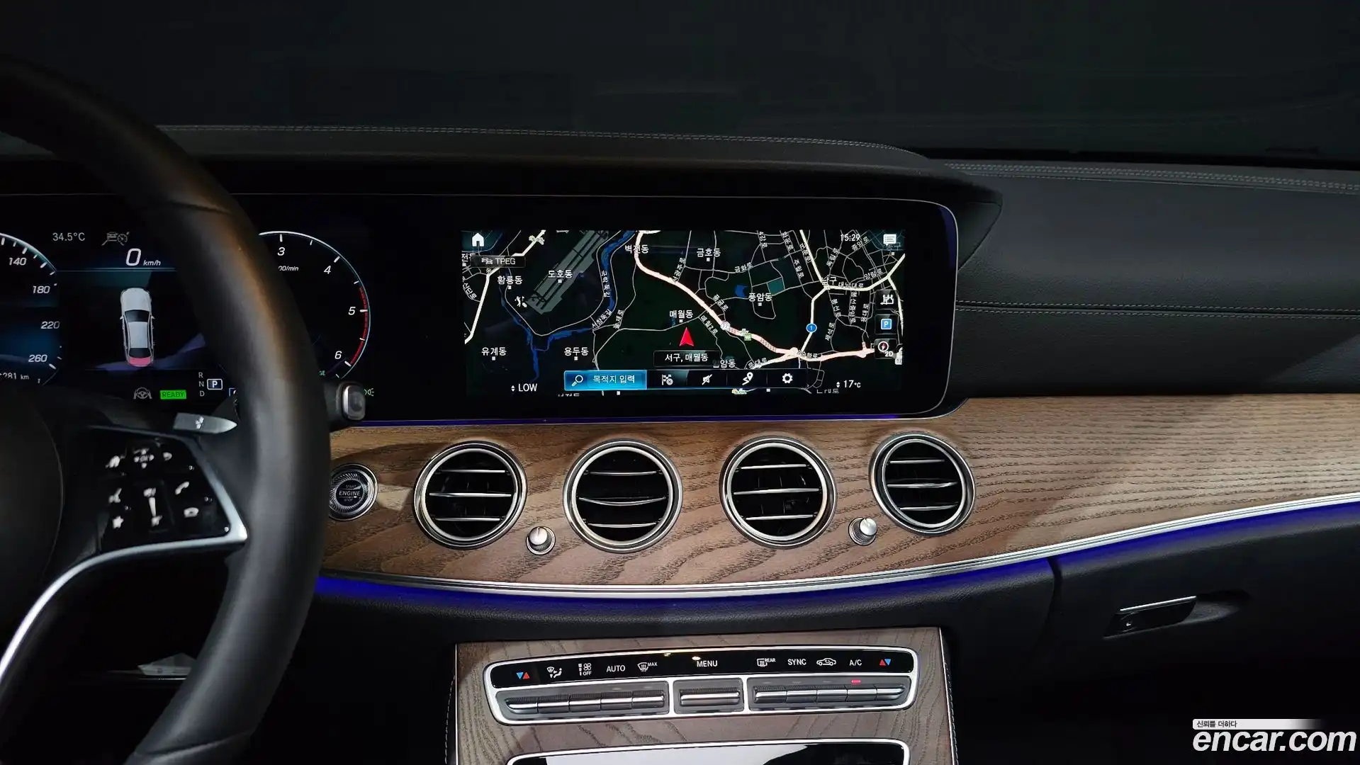 E-Class Mercedes-Benz 2023.7-OPTION-017