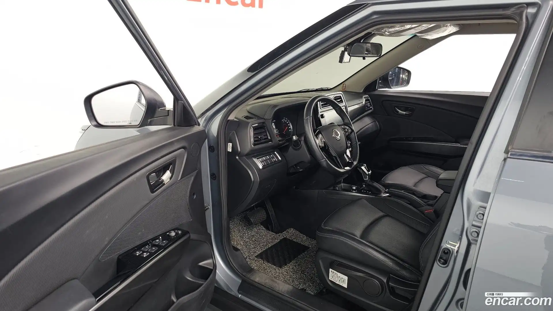 TIBOLI KG Mobility 2020.5-INNER-010