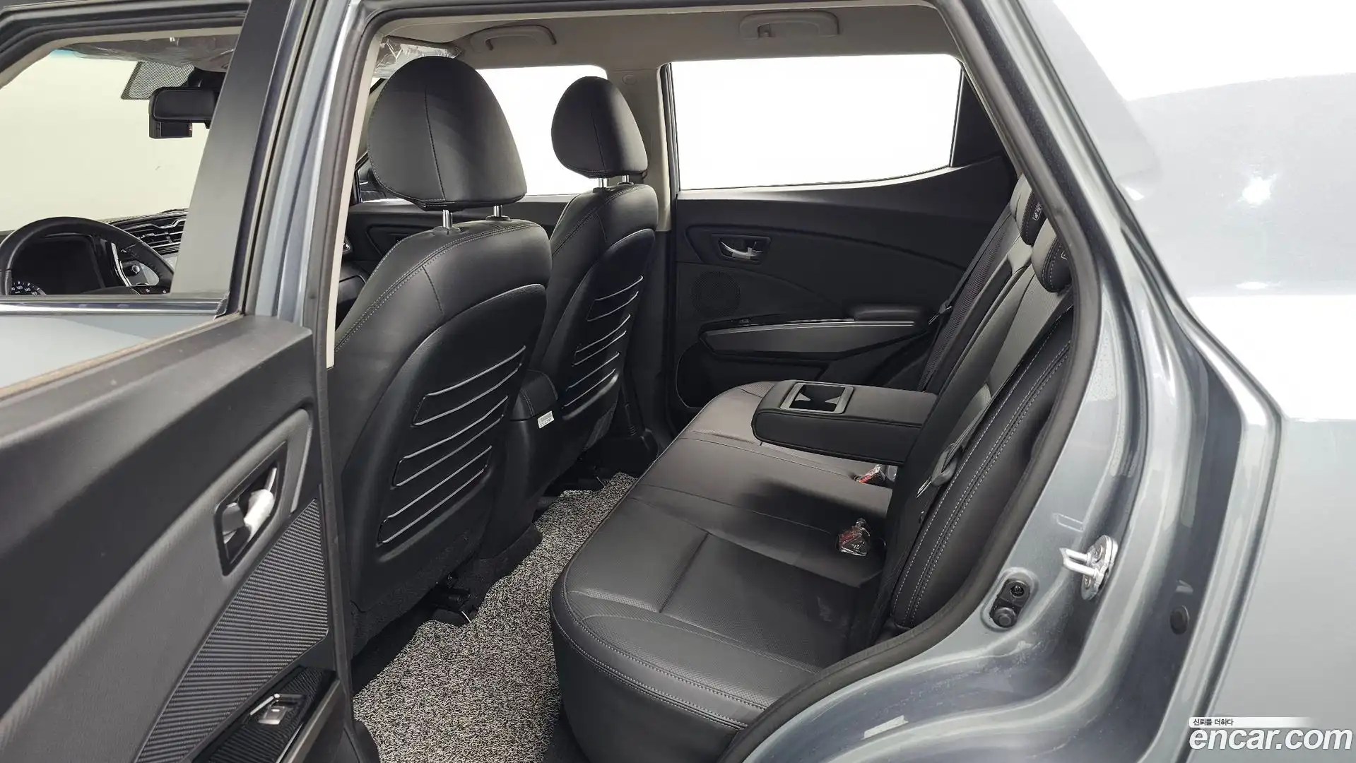 TIBOLI KG Mobility 2020.5-INNER-036