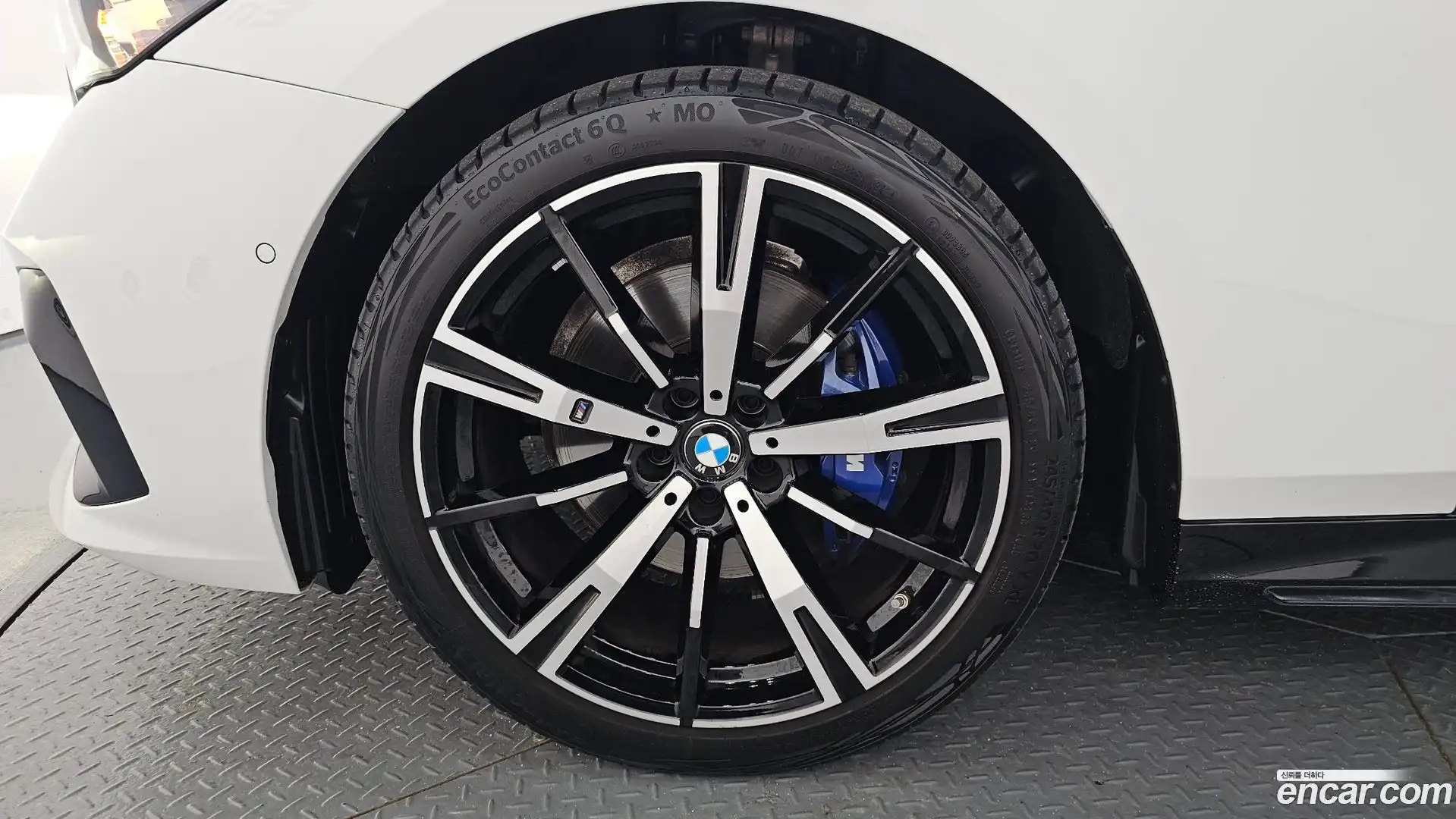 5-Series BMW 2025.1-OUTER-005