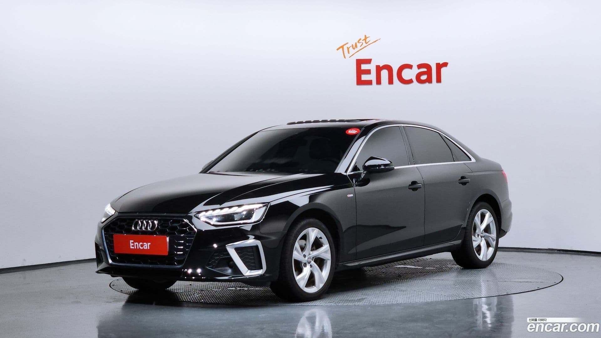 Main__Slider__Photo:A4 Audi 2020.10-0