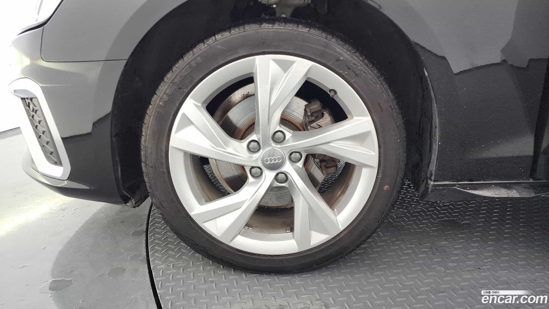 A4 Audi 2020.10-OUTER-005