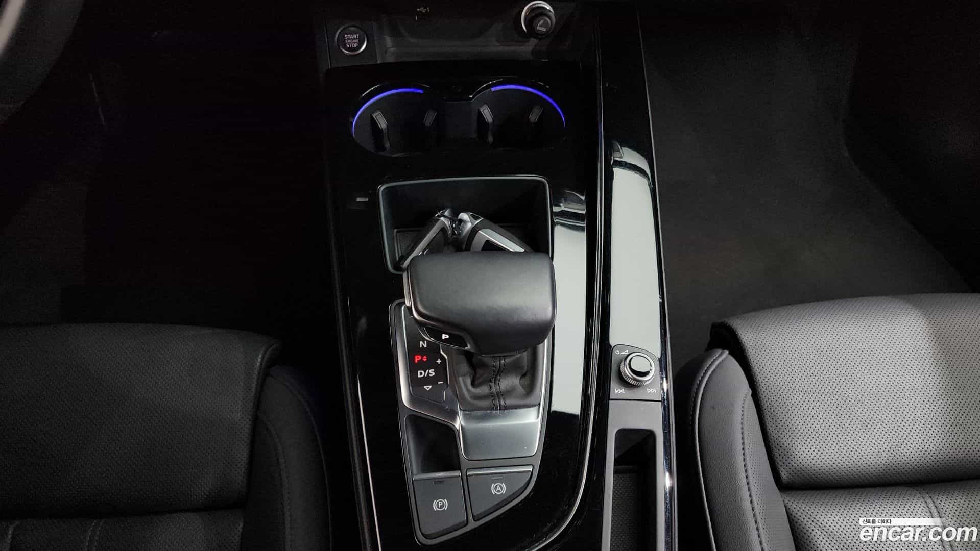 A4 Audi 2020.10-INNER-009
