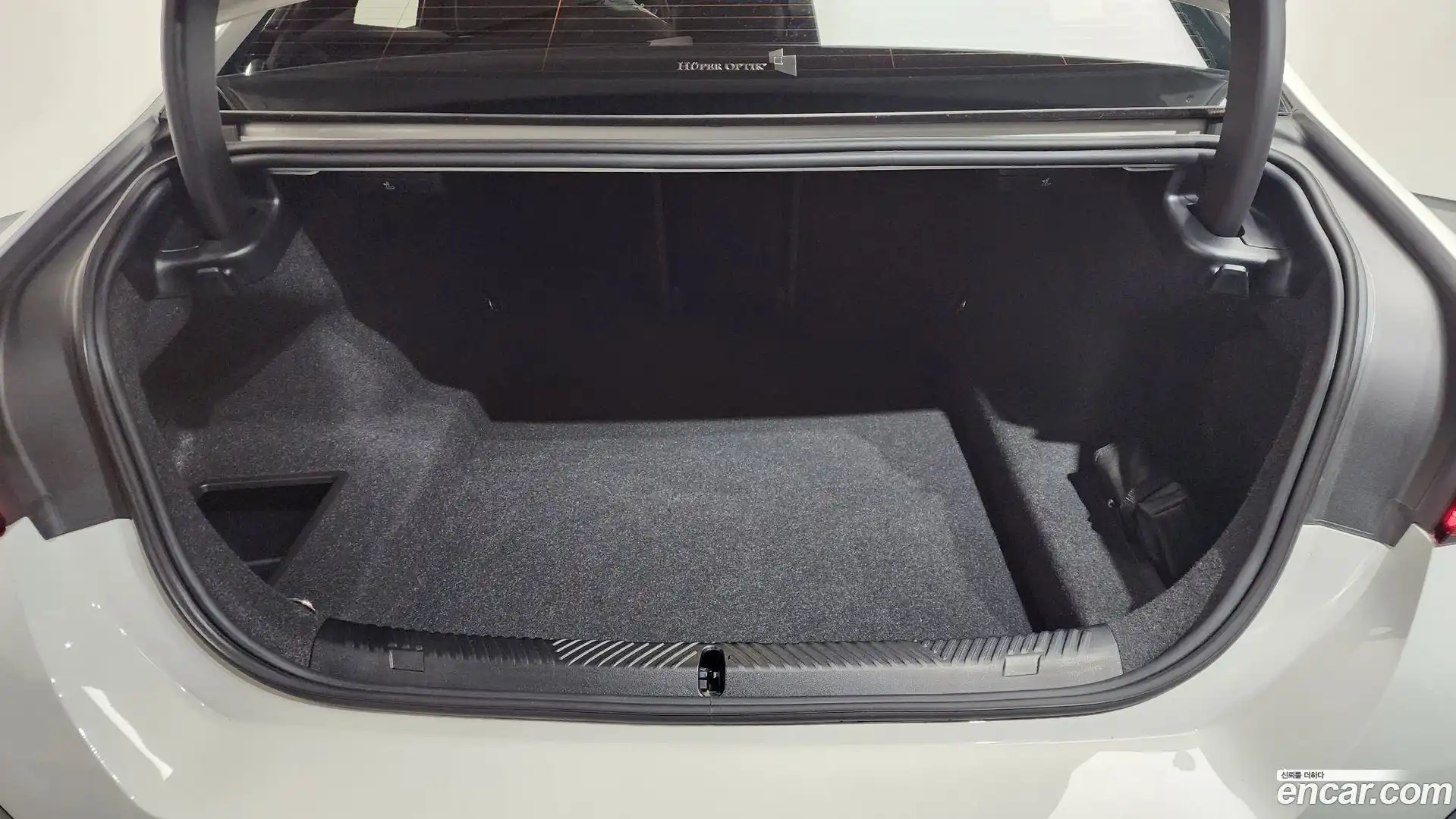 5-Series BMW 2025.8-OPTION-024