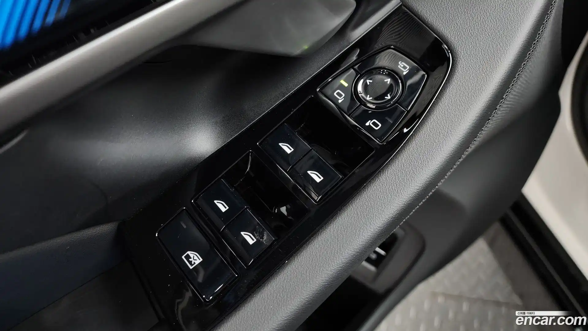5-Series BMW 2025.8-OPTION-048
