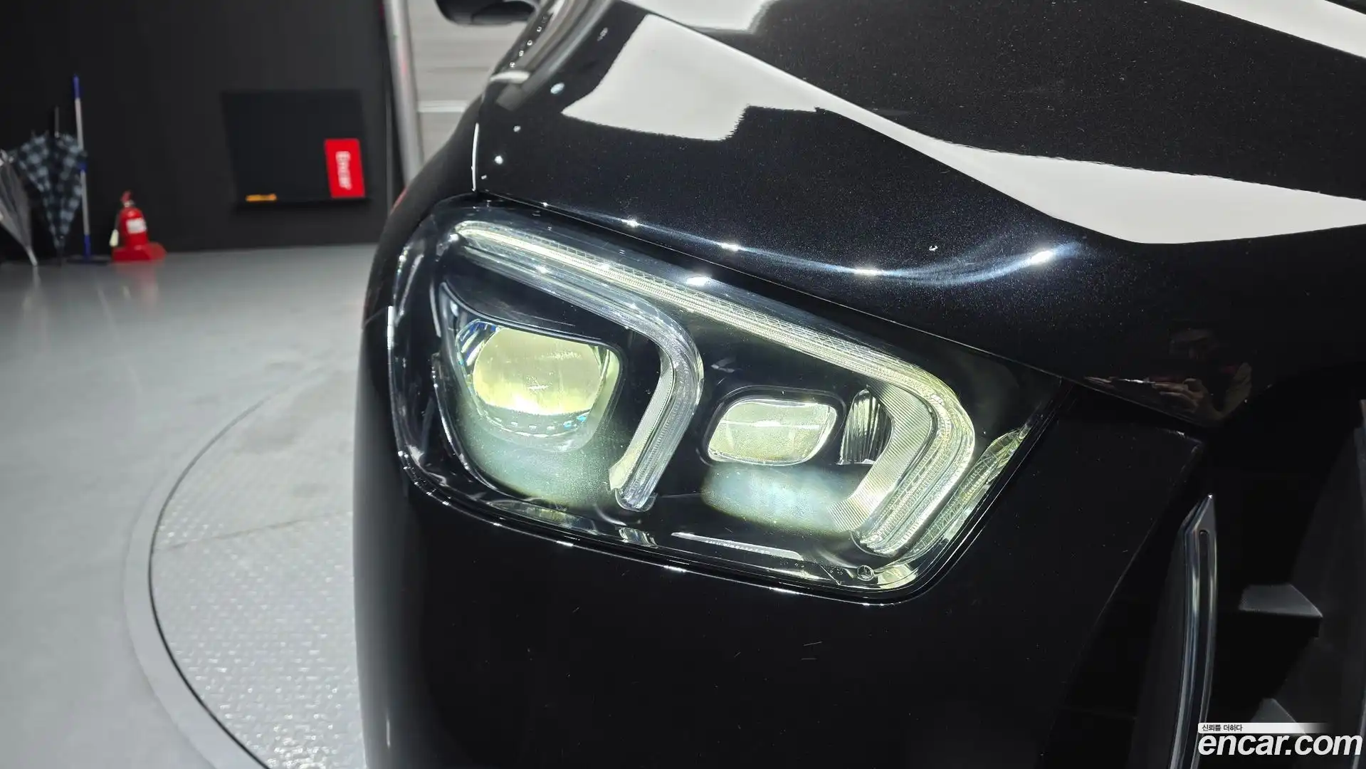 GLE-Class Mercedes-Benz 2022.3-OUTER-032