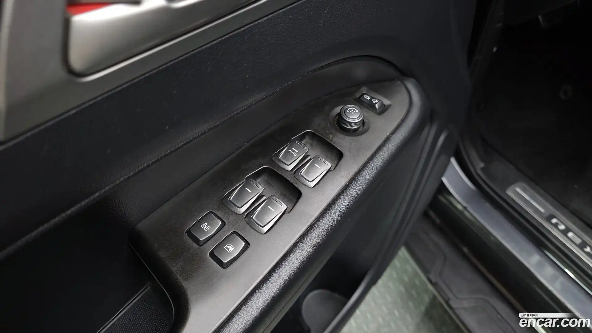 Rexton KG Mobility 2018.5-OPTION-023