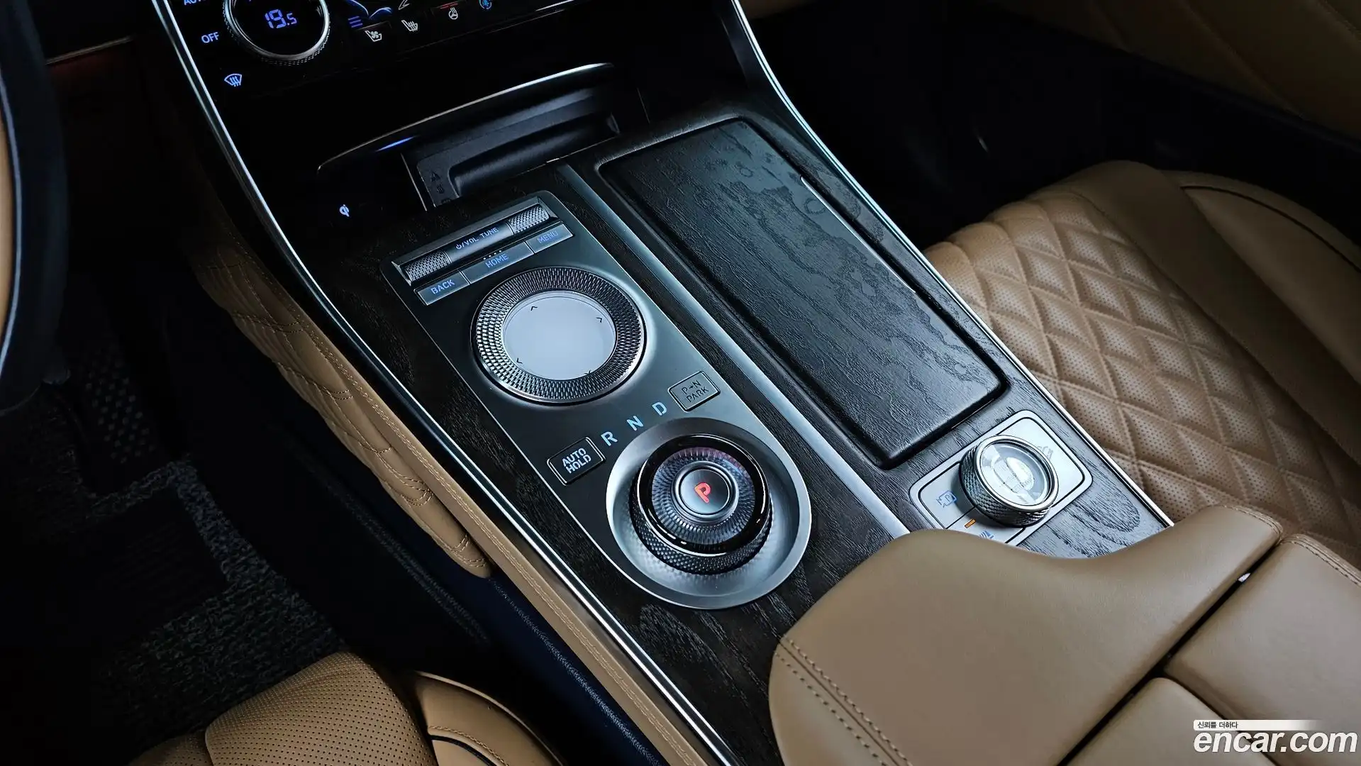 GV80 Genesis 2022.2-INNER-009