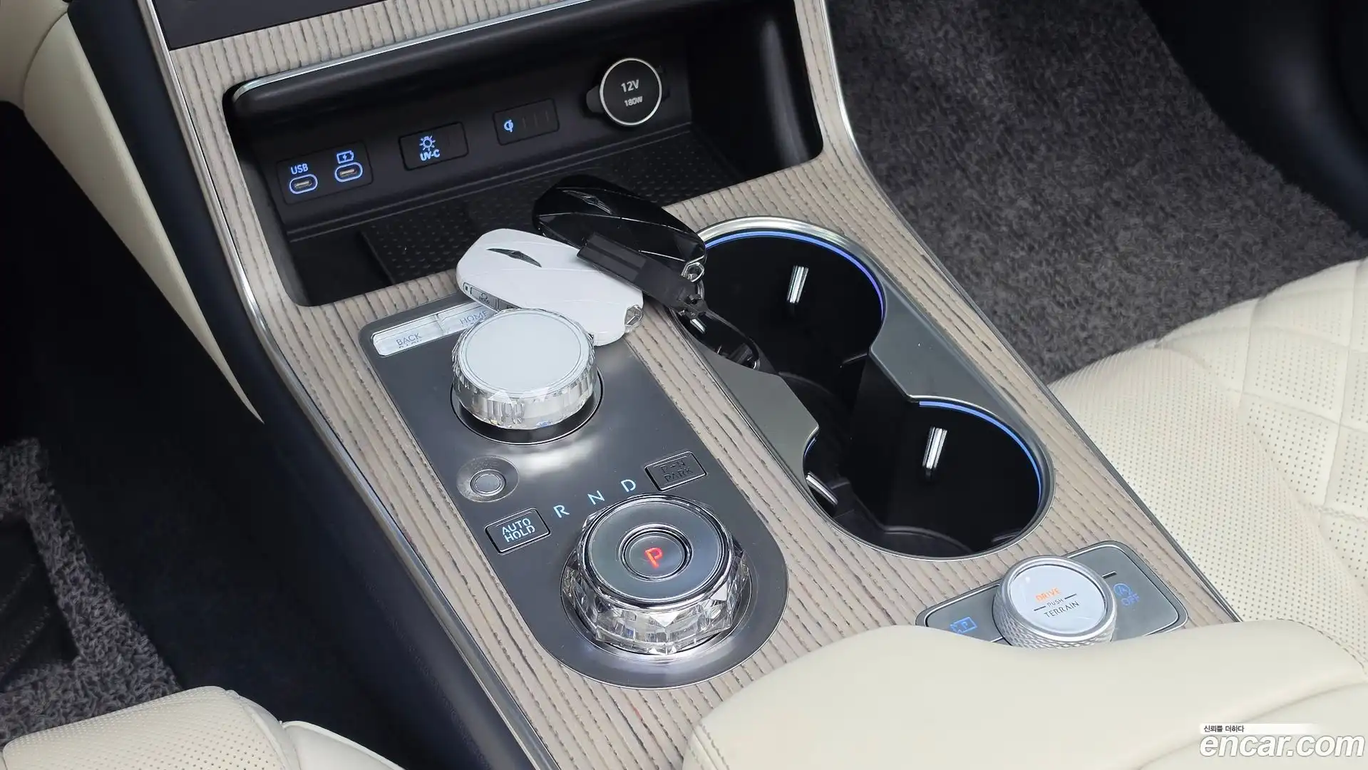 GV80 Genesis 2025.0-INNER-009