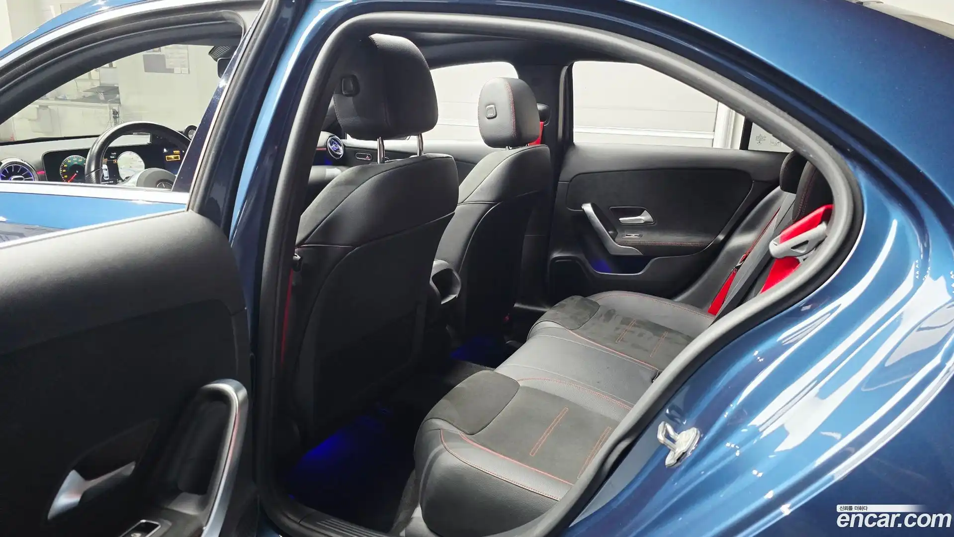 A-Class Mercedes-Benz 2020.11-OPTION-023