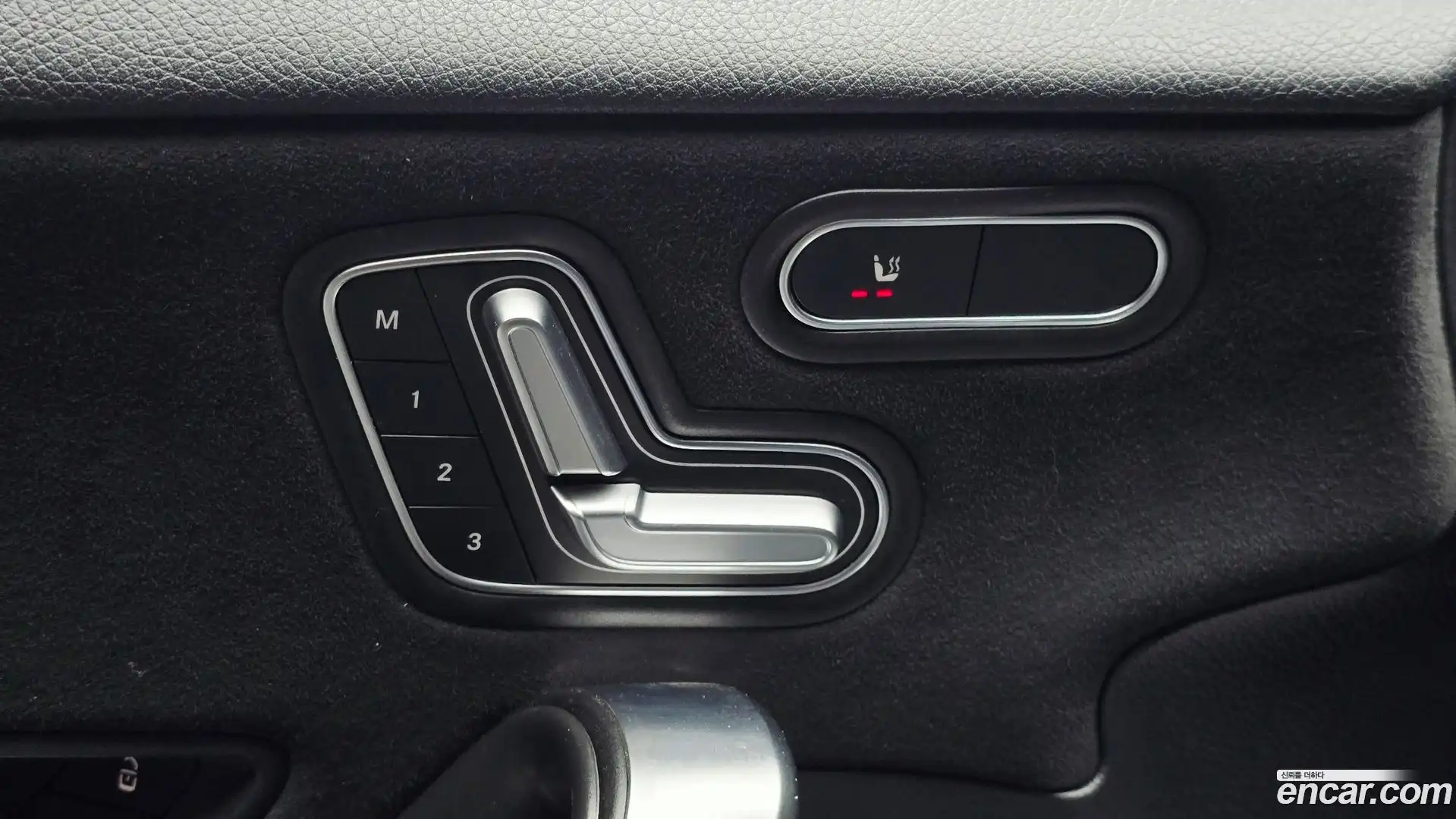 A-Class Mercedes-Benz 2020.11-OPTION-041