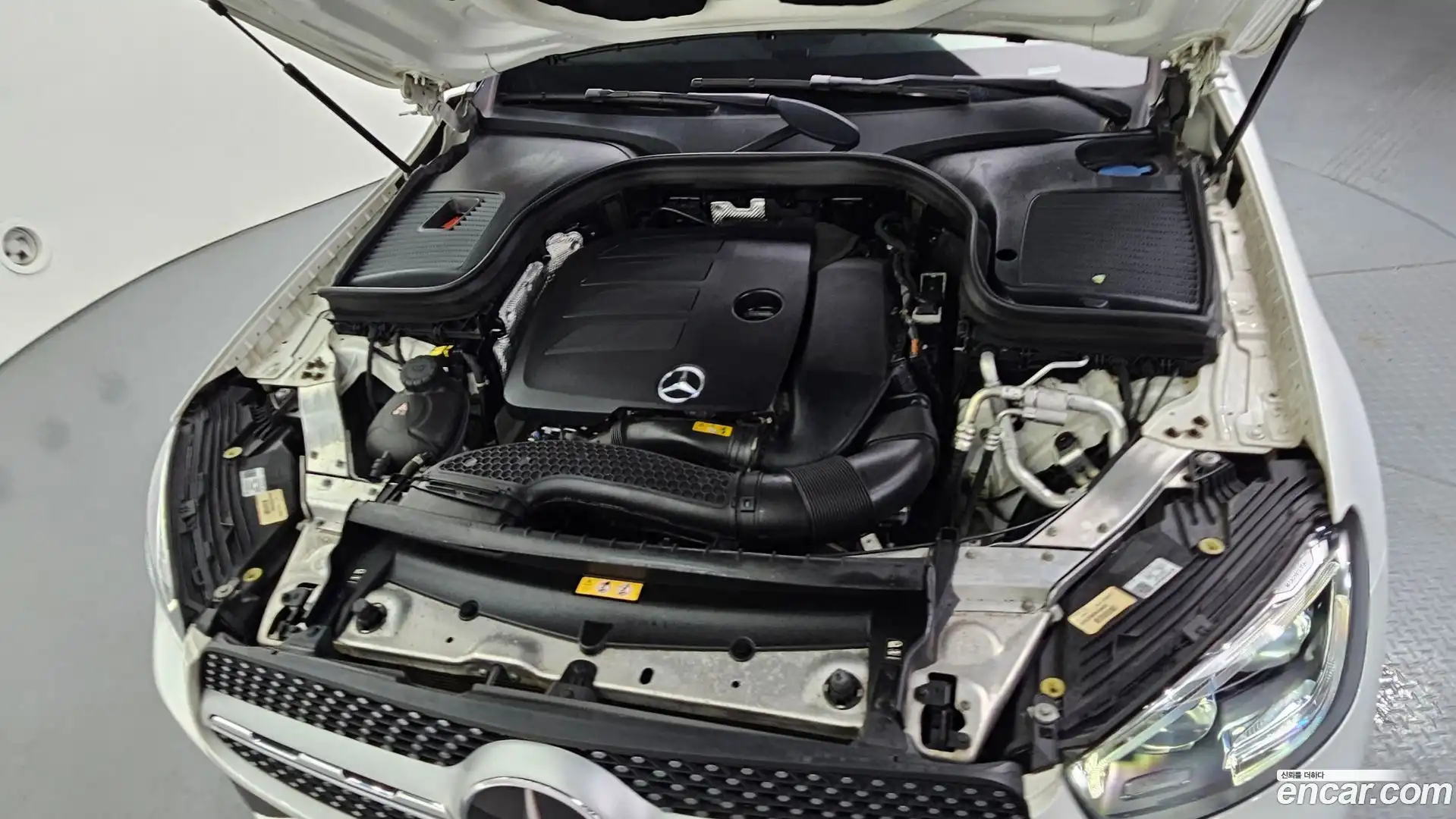 GLC-Class Mercedes-Benz 2021.3-OUTER-006