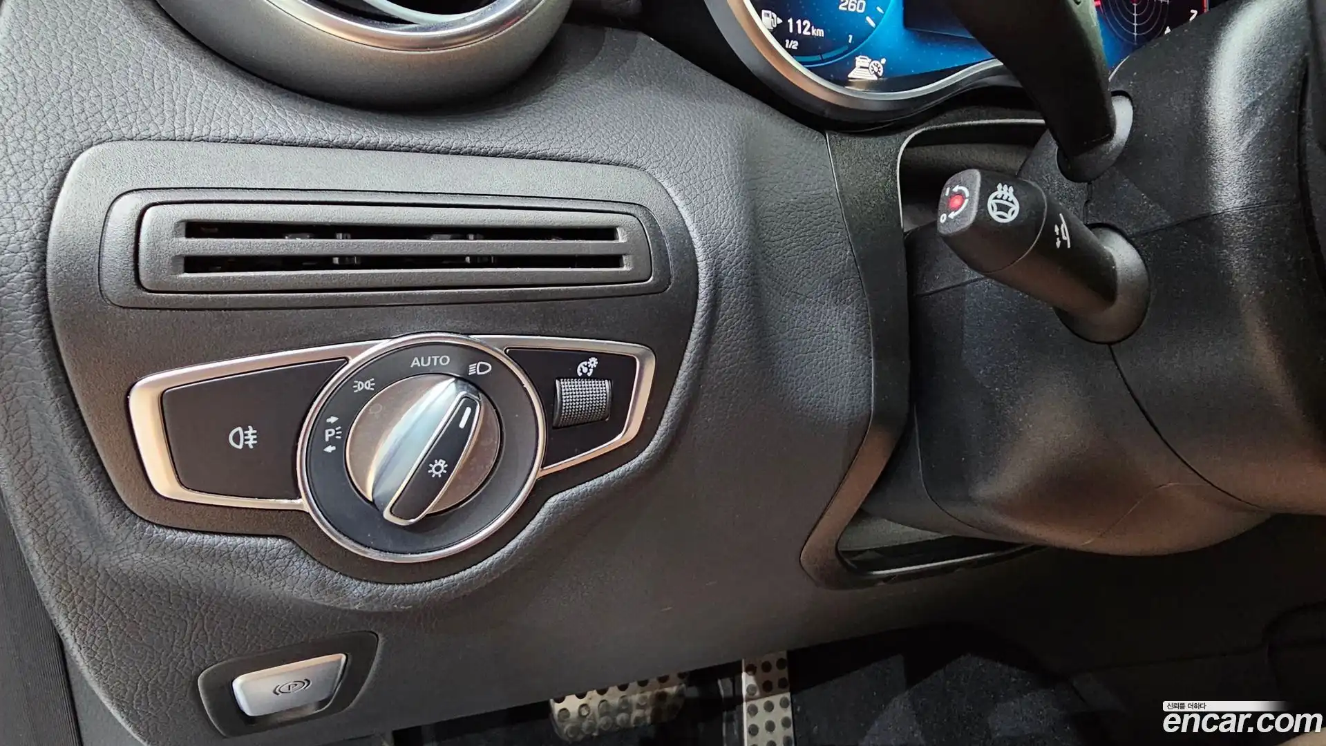 GLC-Class Mercedes-Benz 2021.3-OPTION-022