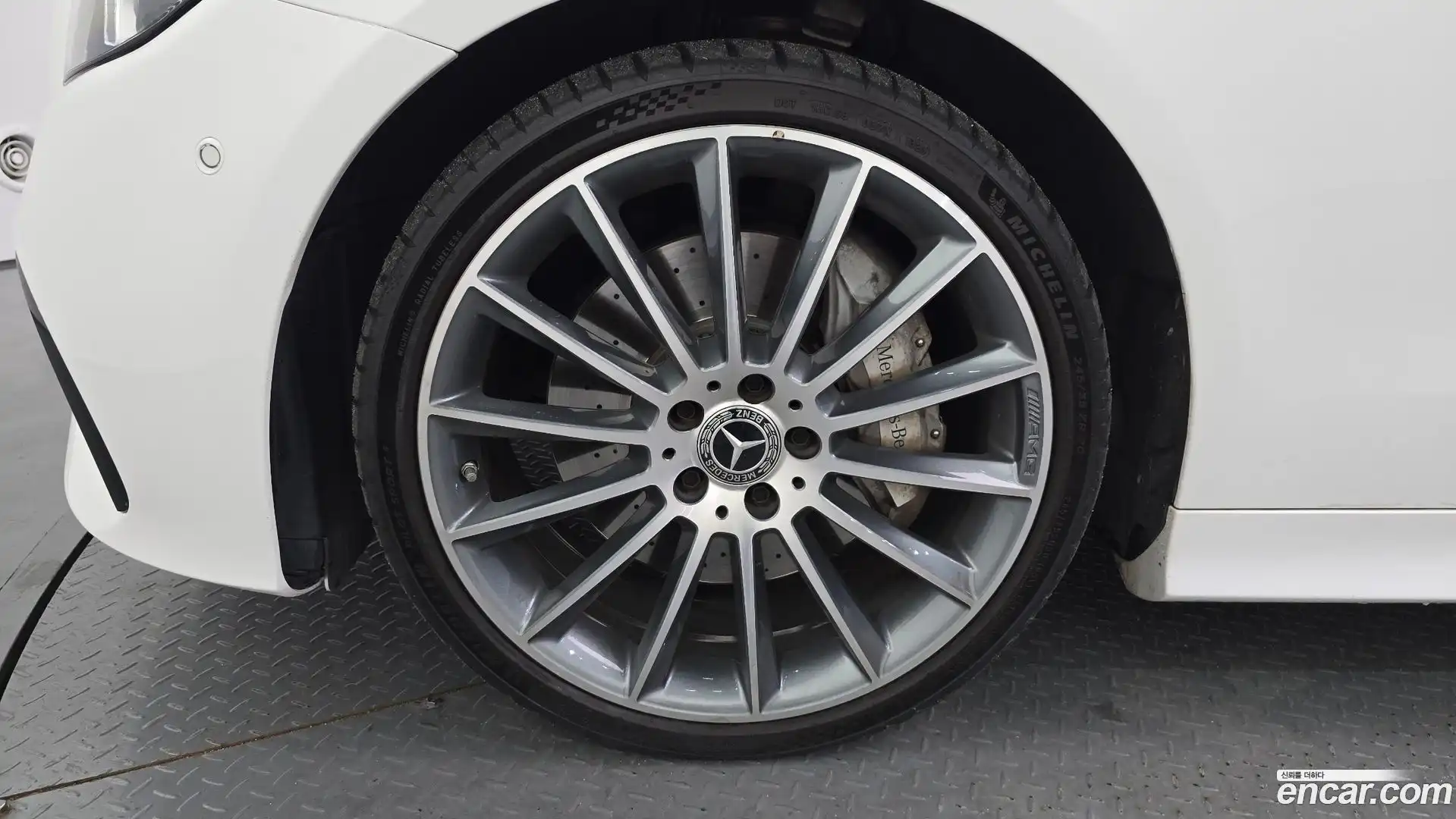 E-Class Mercedes-Benz 2021.5-OUTER-005
