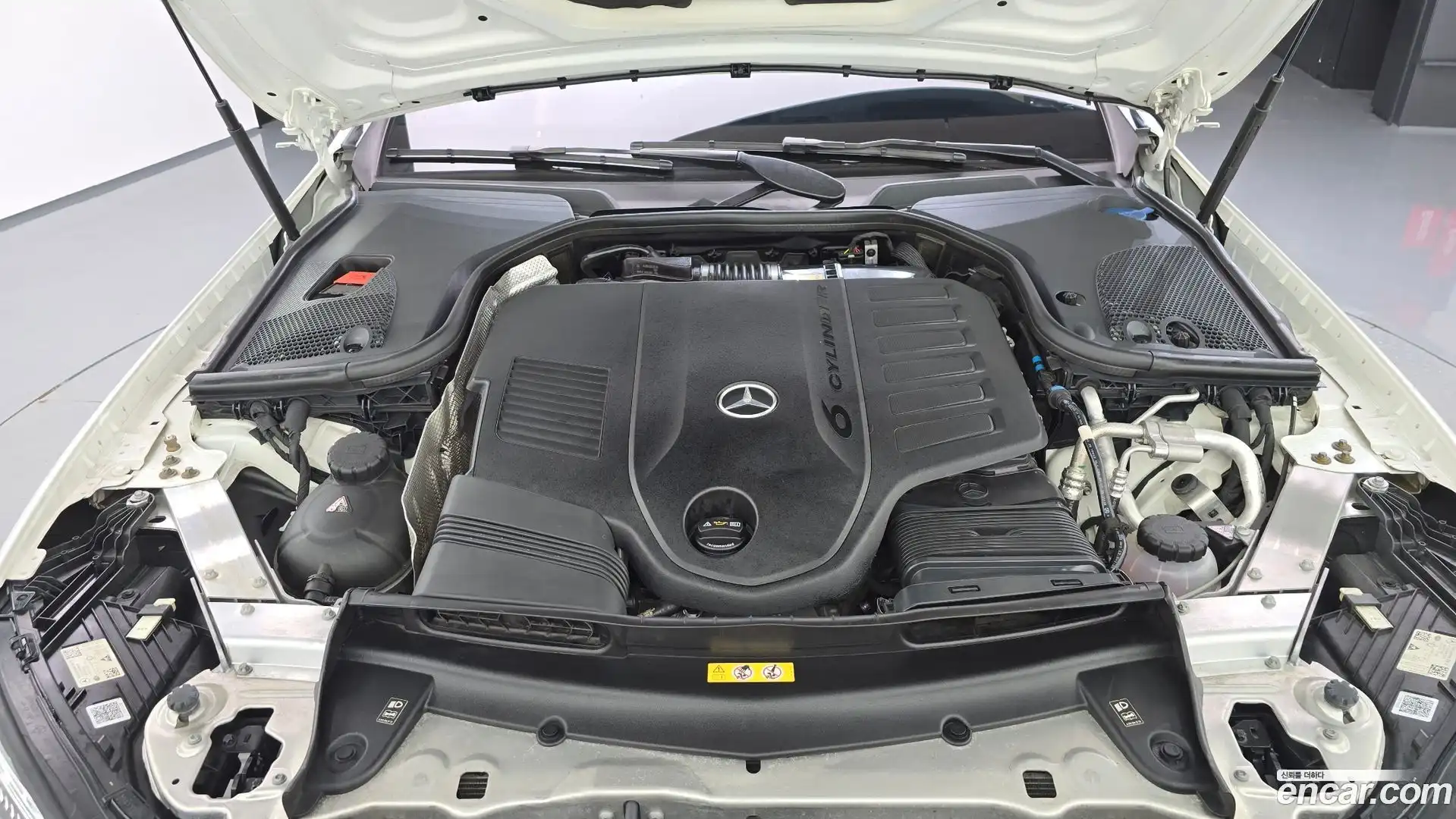 E-Class Mercedes-Benz 2021.5-OUTER-006