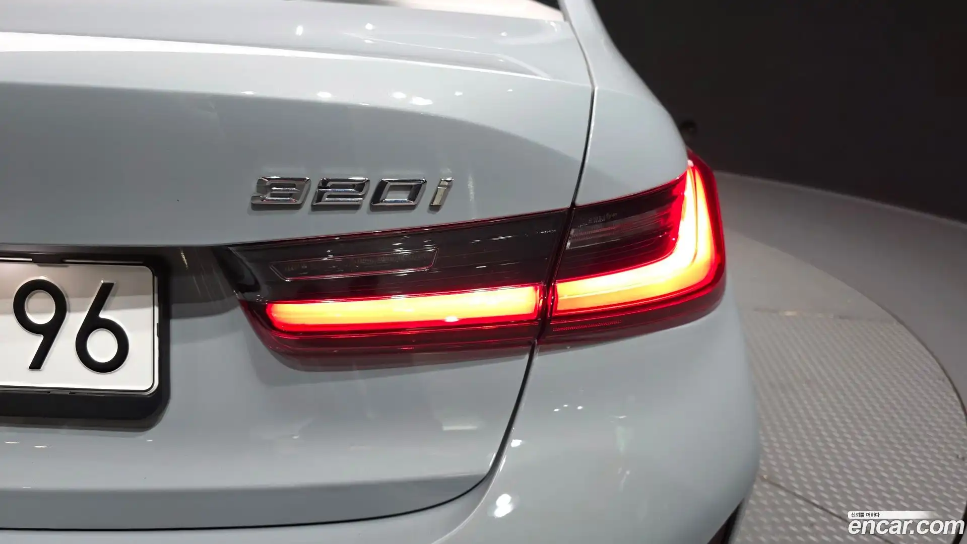 3-Series BMW 2025.8-OUTER-033