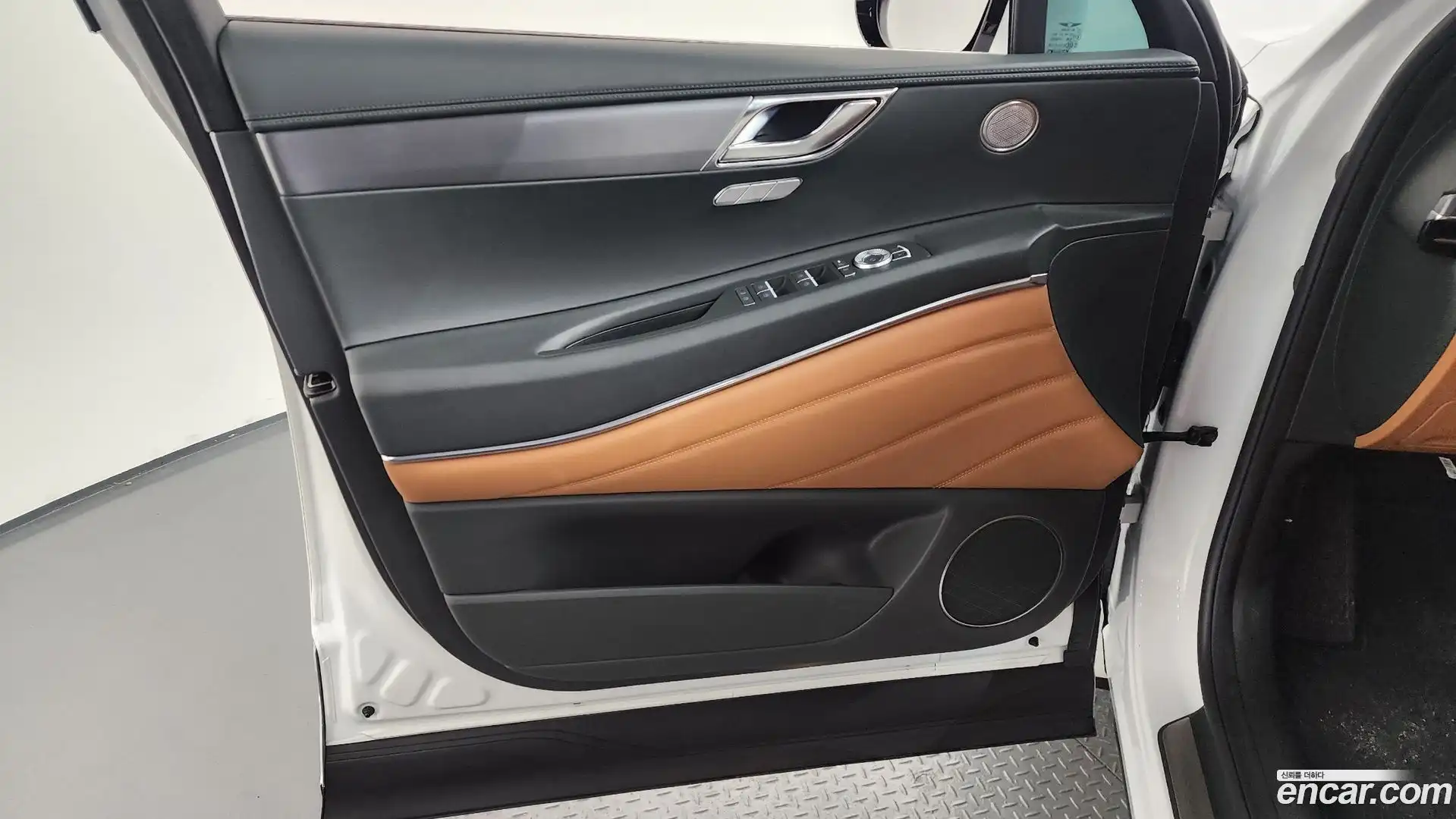 GV80 Genesis 2024.3-INNER-034