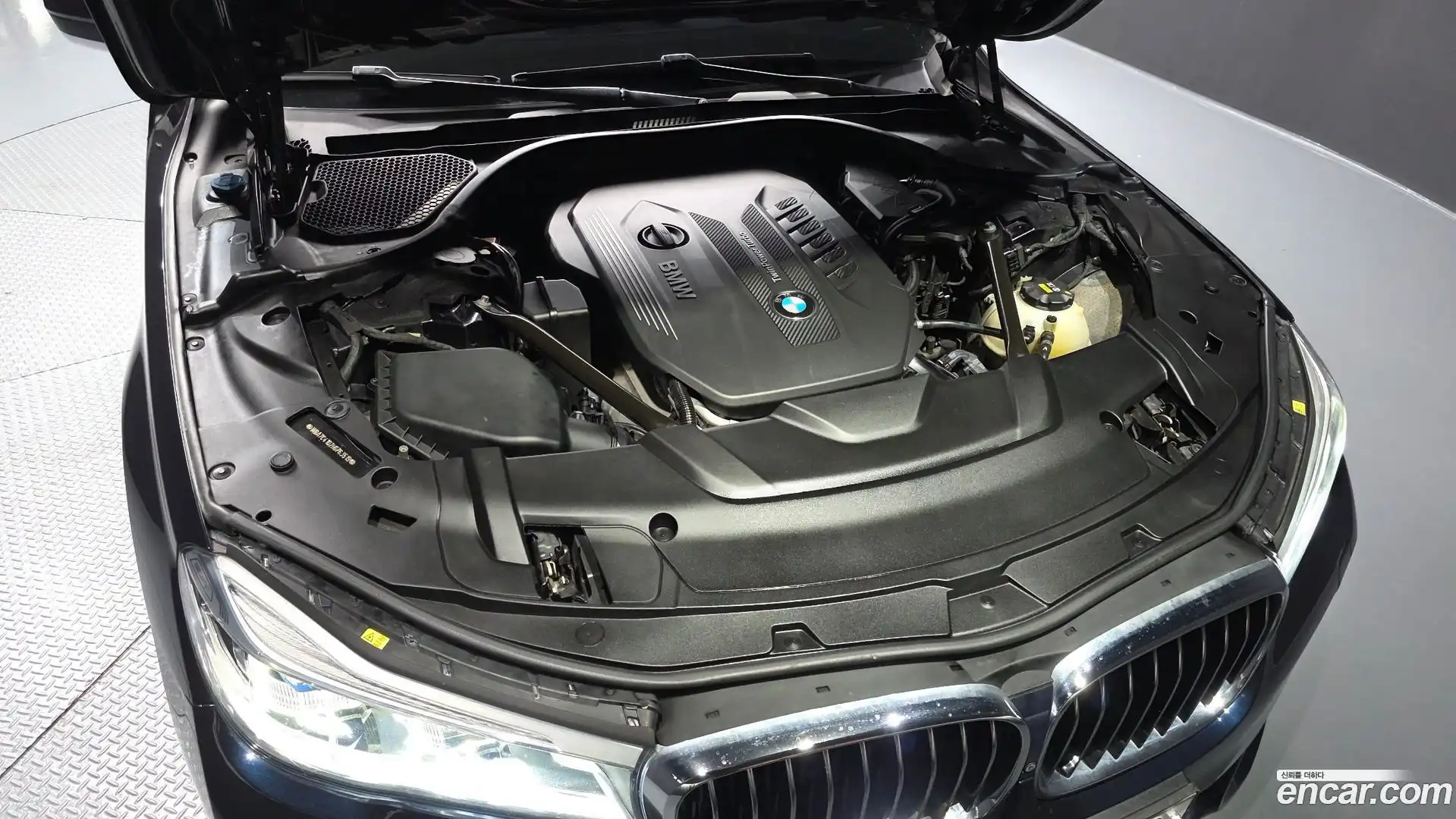 7-Series BMW 2017.2-OUTER-006