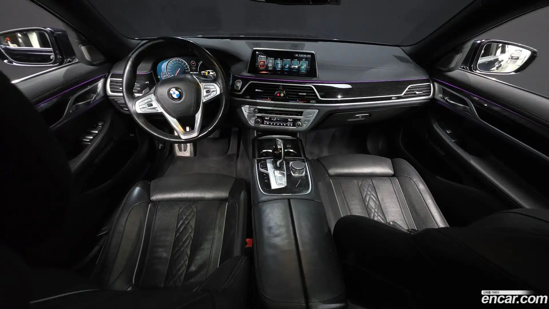 7-Series BMW 2017.2-INNER-007