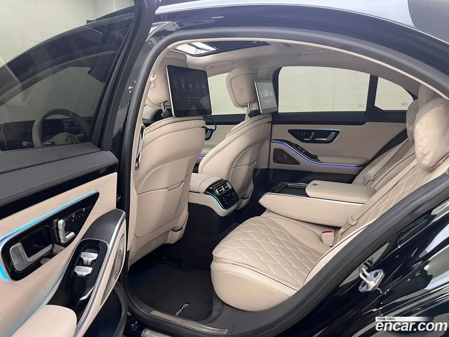 S-Class Mercedes-Benz 2022.5-OPTION-017