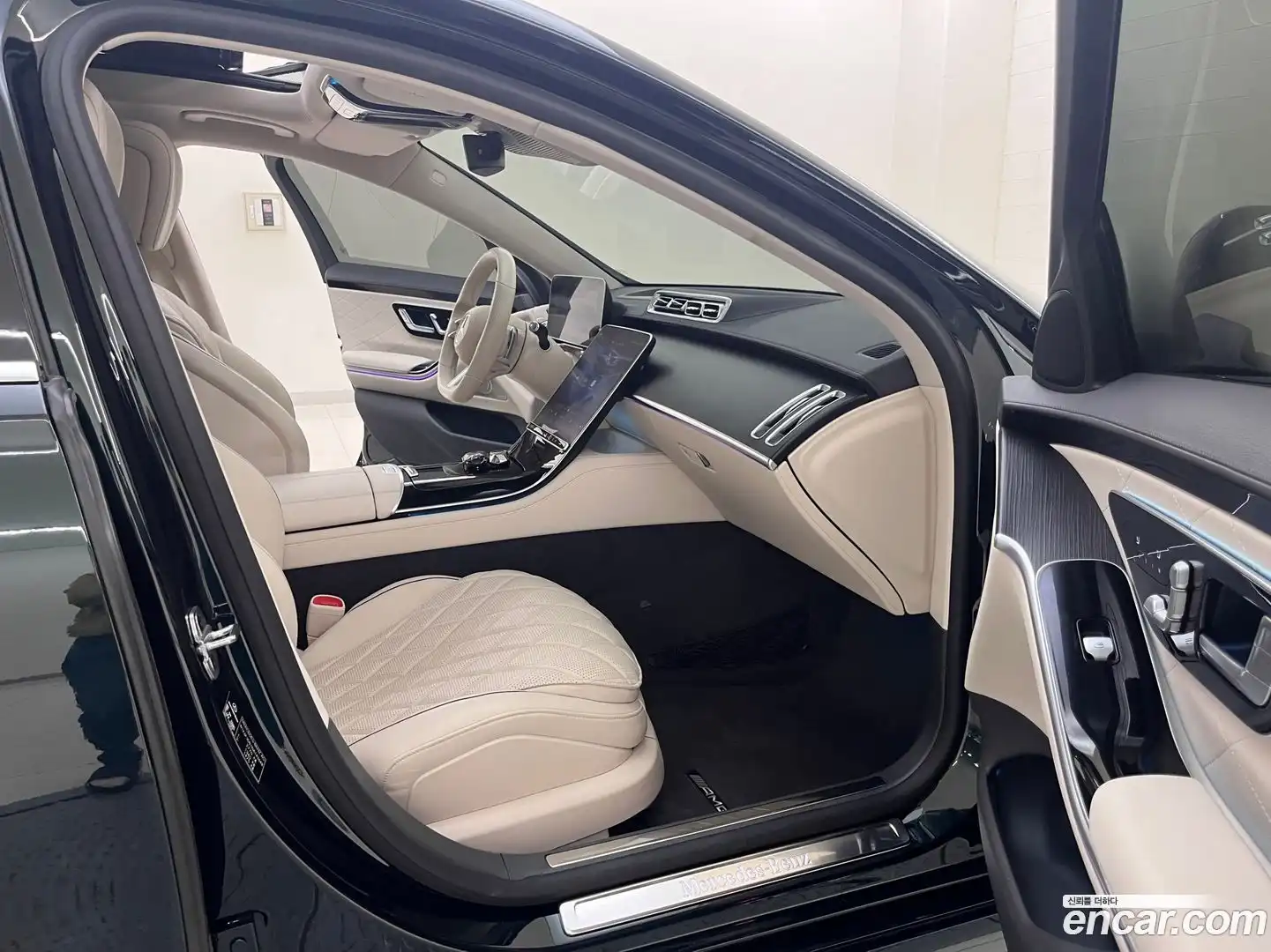 S-Class Mercedes-Benz 2022.5-OPTION-018