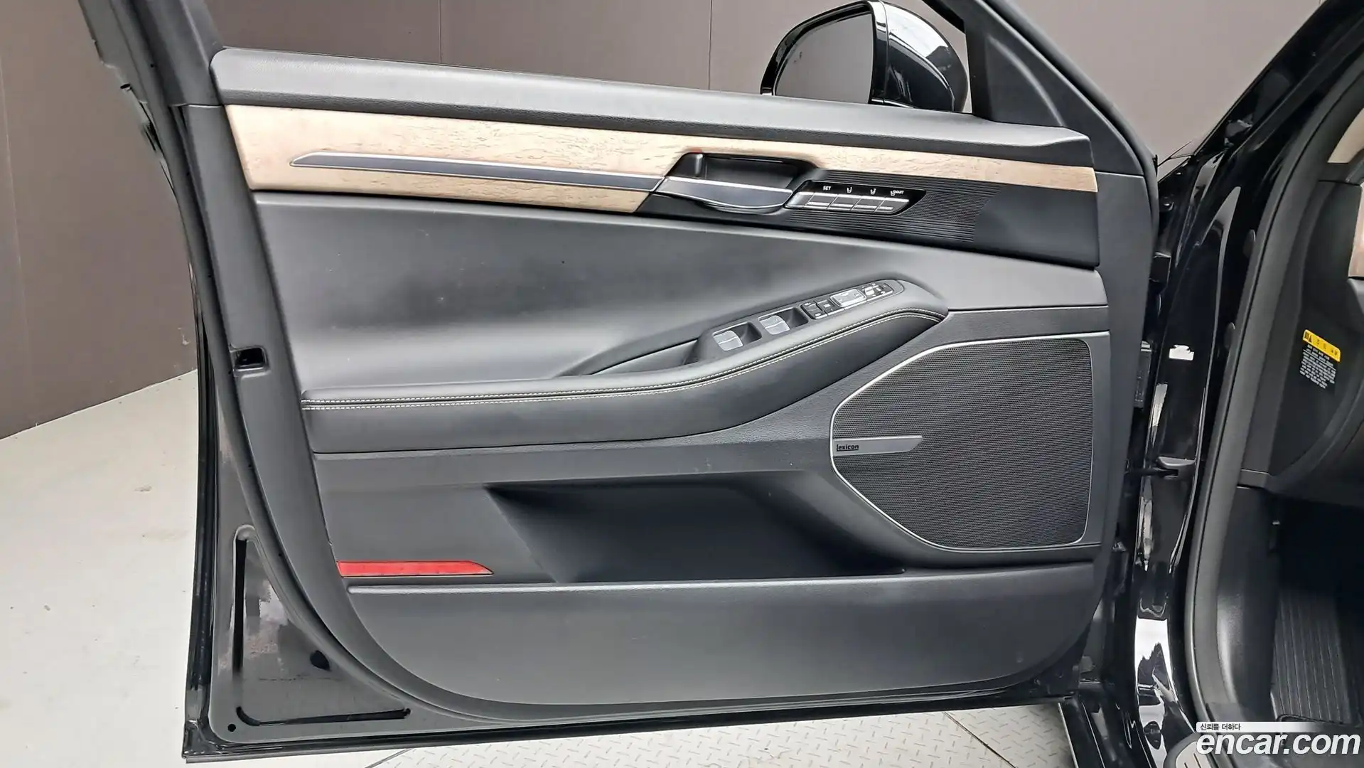 G90 Genesis 2021.8-INNER-034
