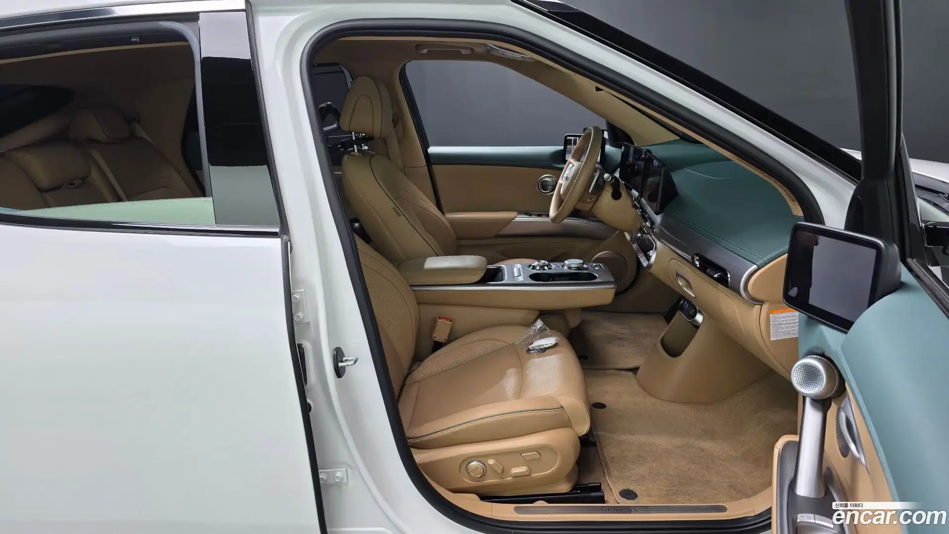 GV60 Genesis 2023.2-OPTION-015