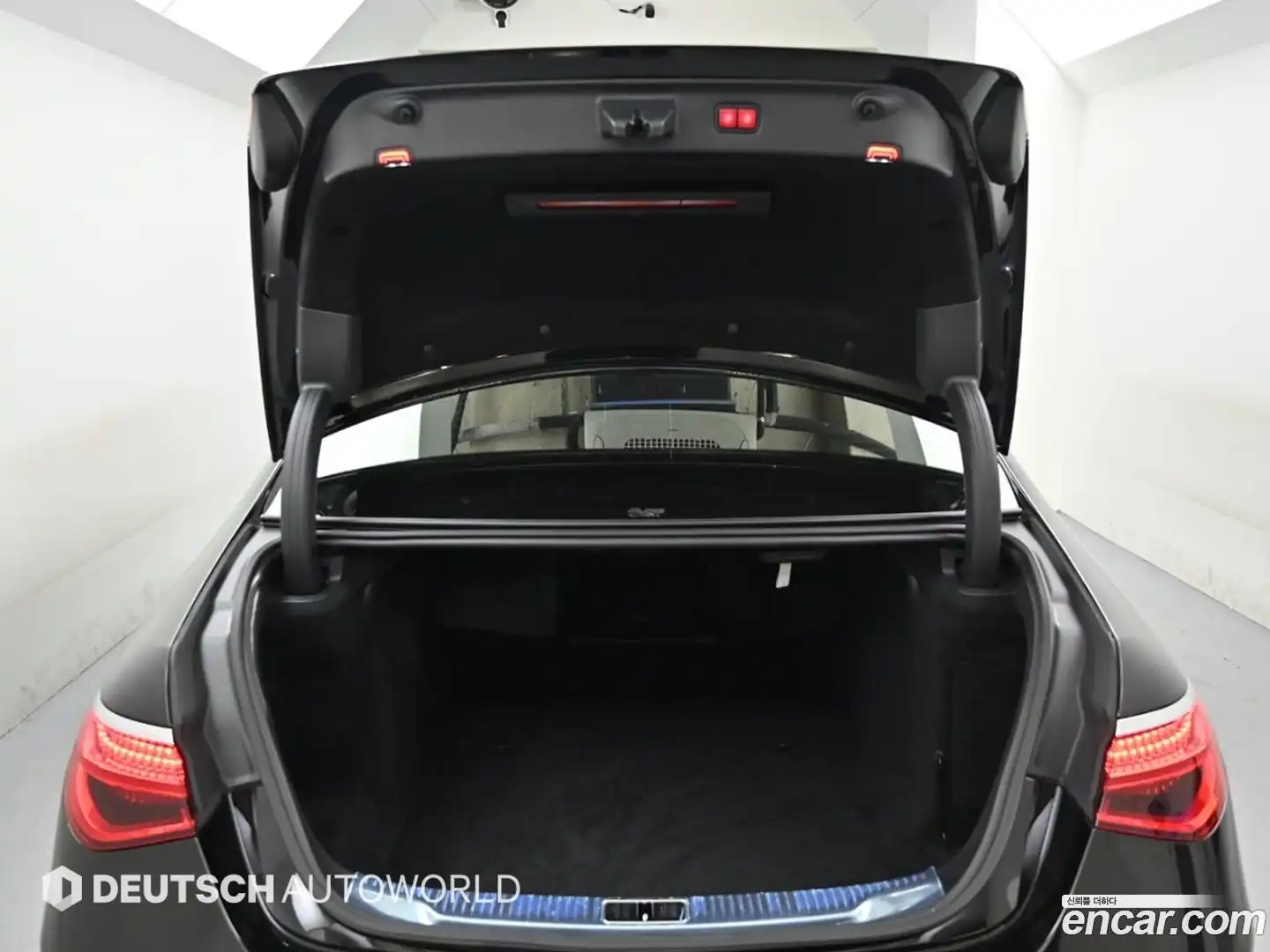 S-Class Mercedes-Benz 2022.7-OPTION-023