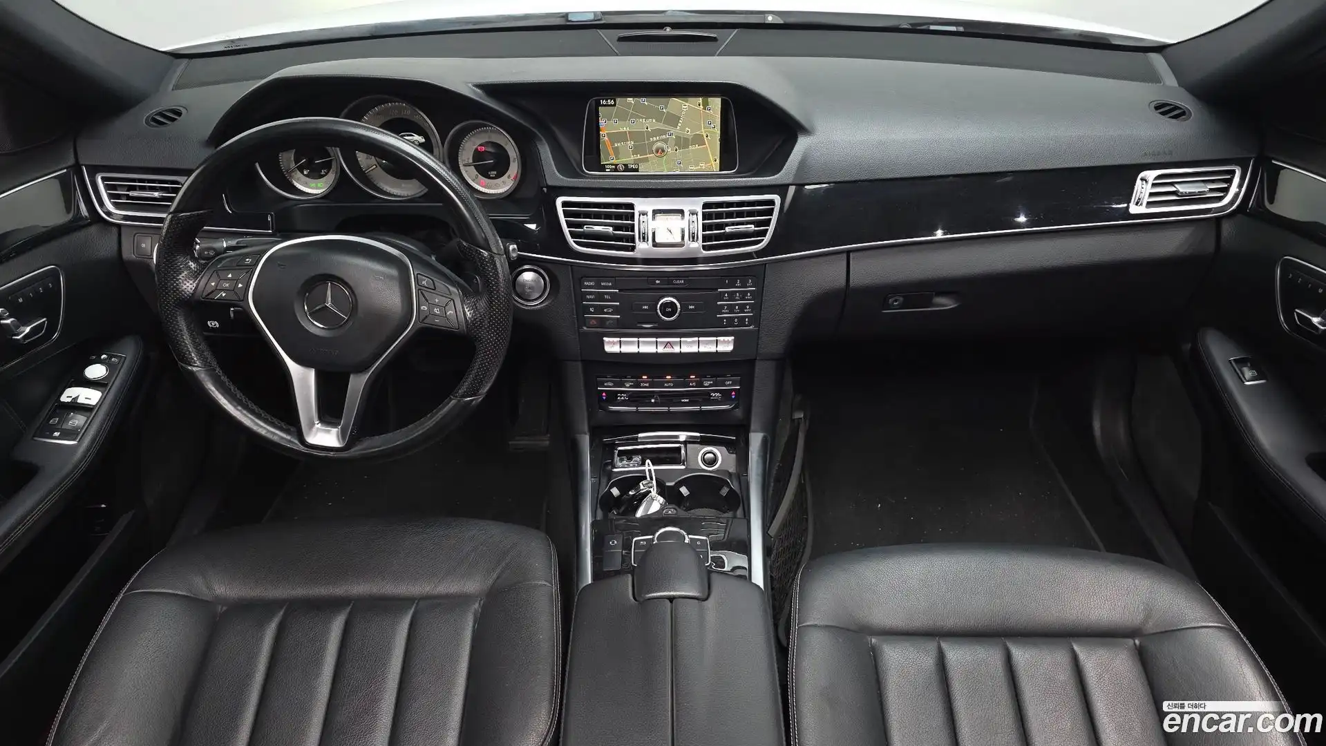 E-Class Mercedes-Benz 2015.11-INNER-007