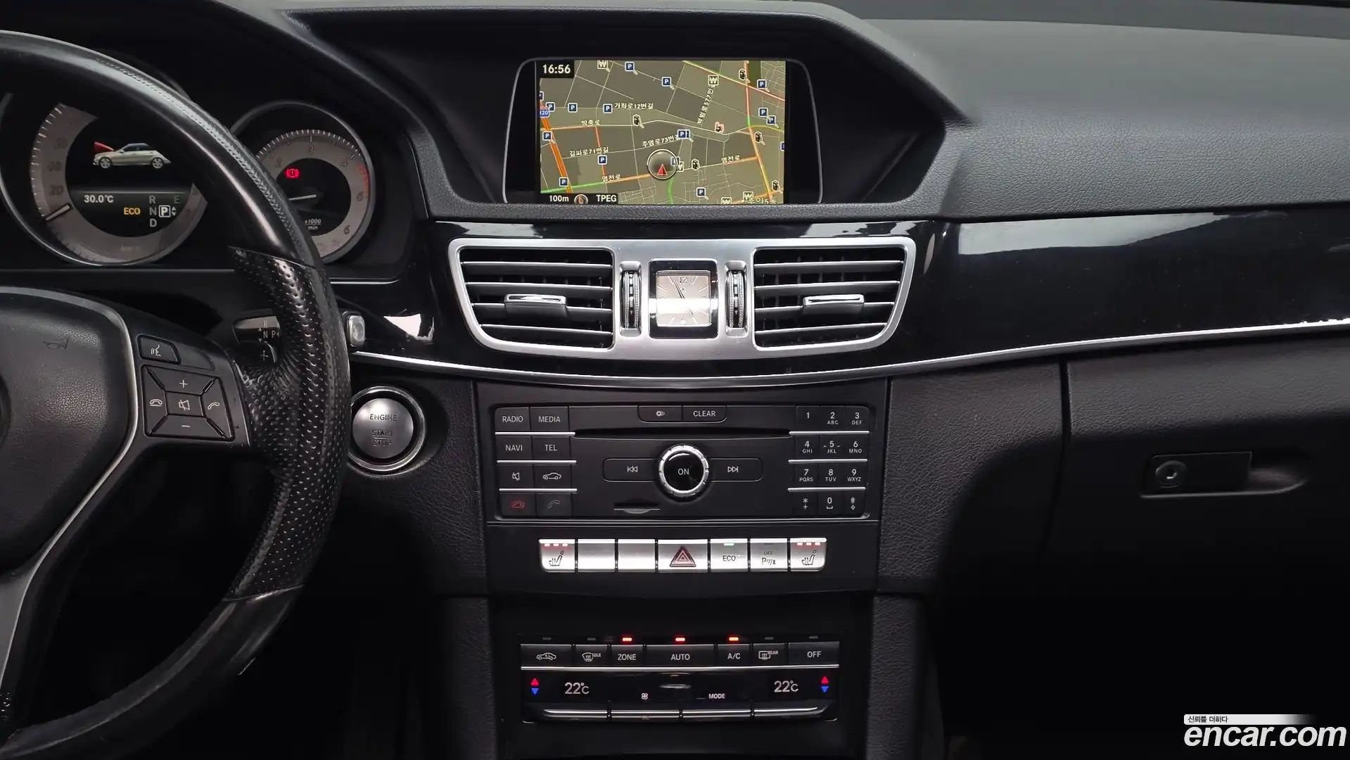 E-Class Mercedes-Benz 2015.11-OPTION-018