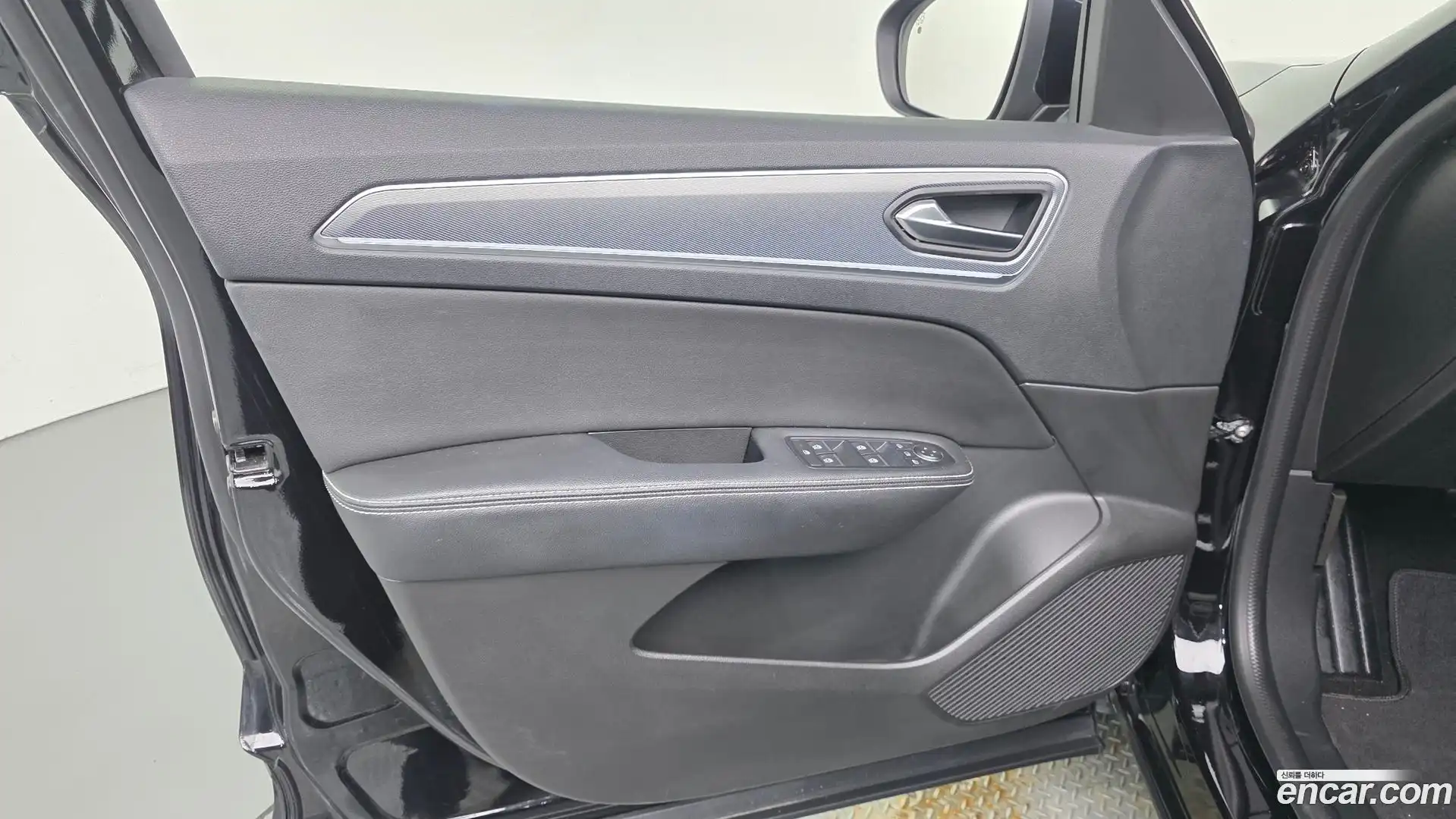XM3 Renault Korea 2022.6-INNER-034