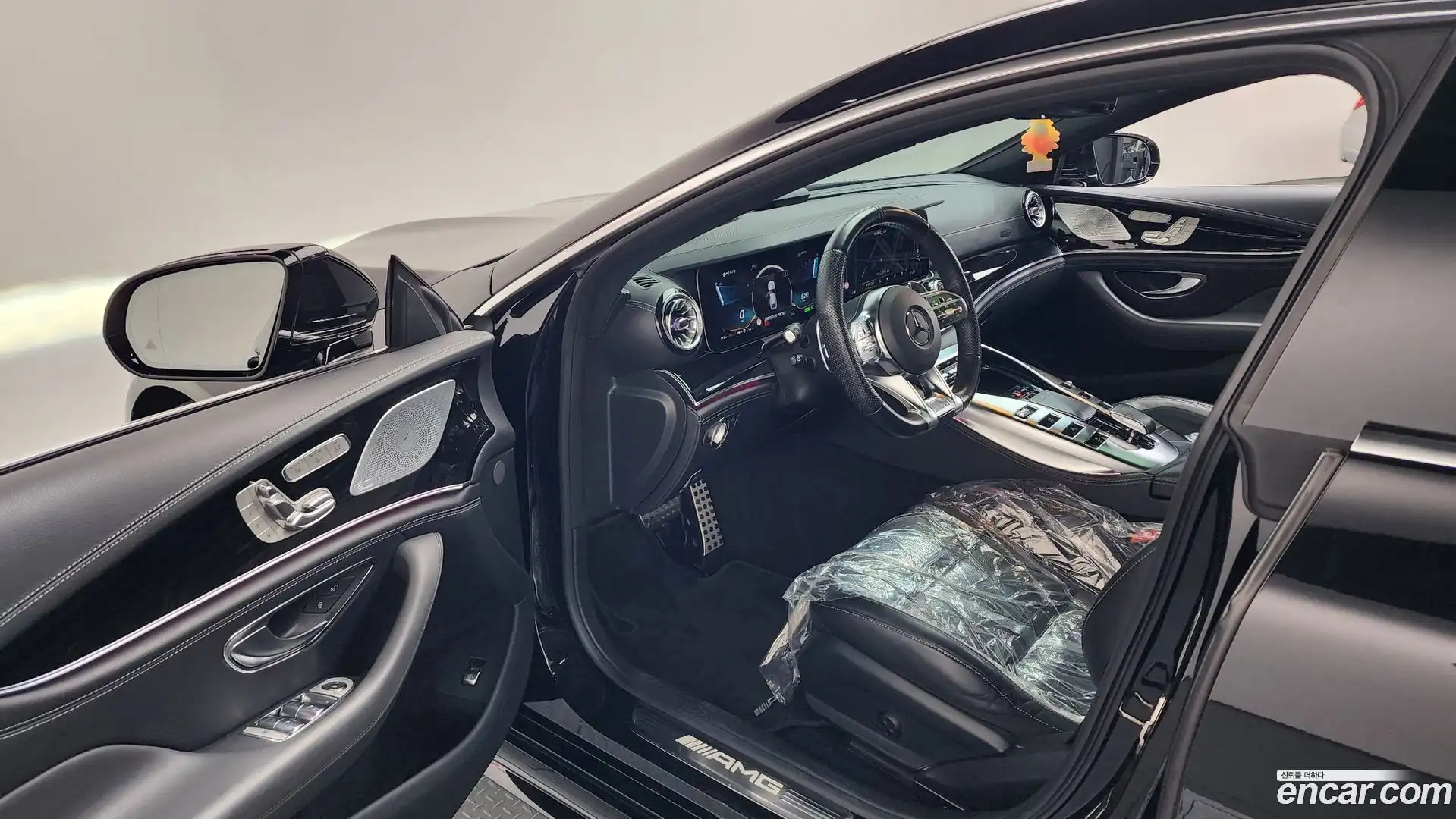 AMG GT Mercedes-Benz 2021.5-INNER-010