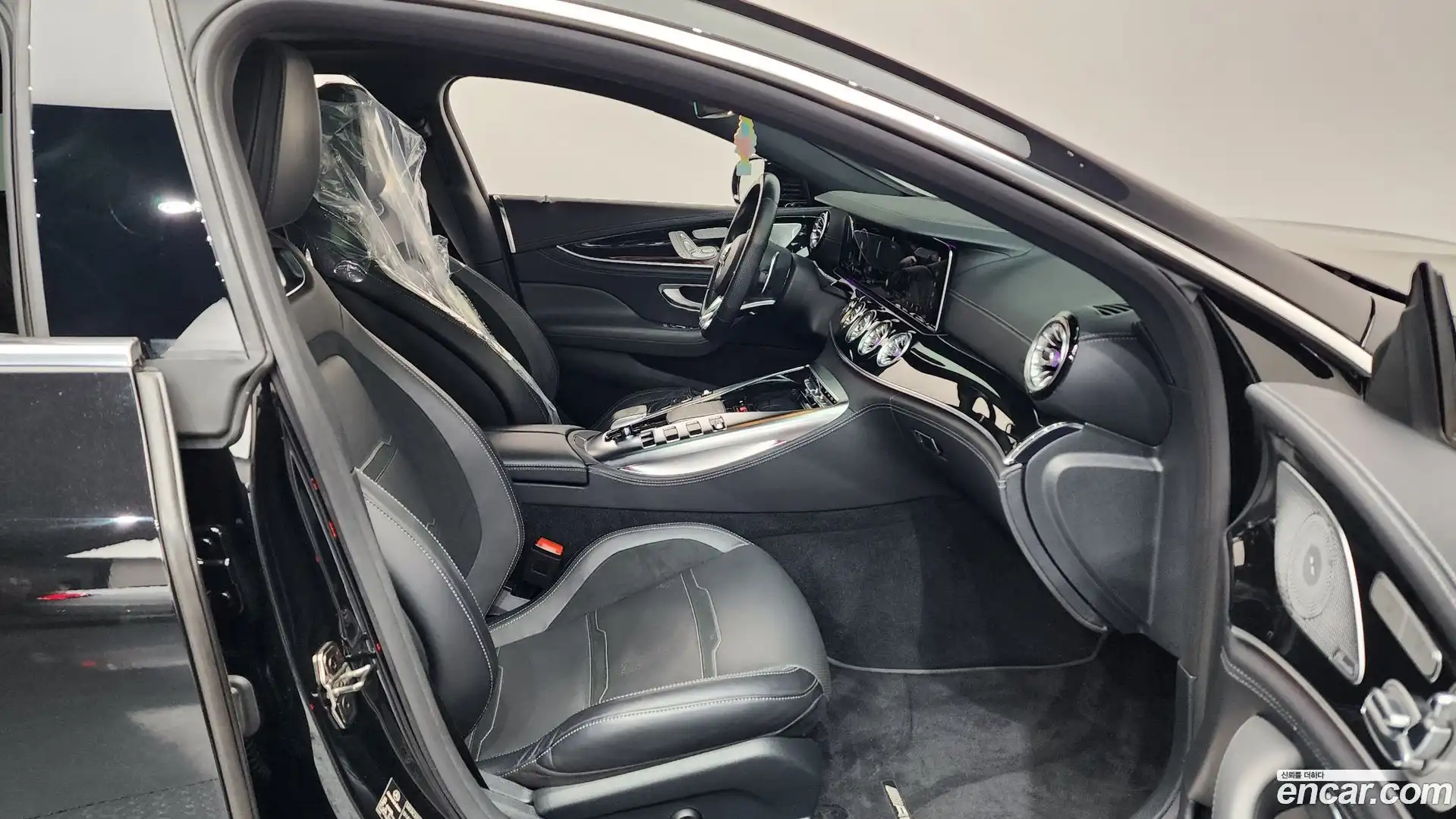 AMG GT Mercedes-Benz 2021.5-INNER-036