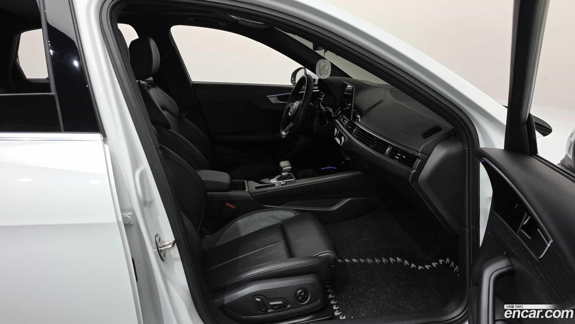 A4 Audi 2023.2-INNER-036