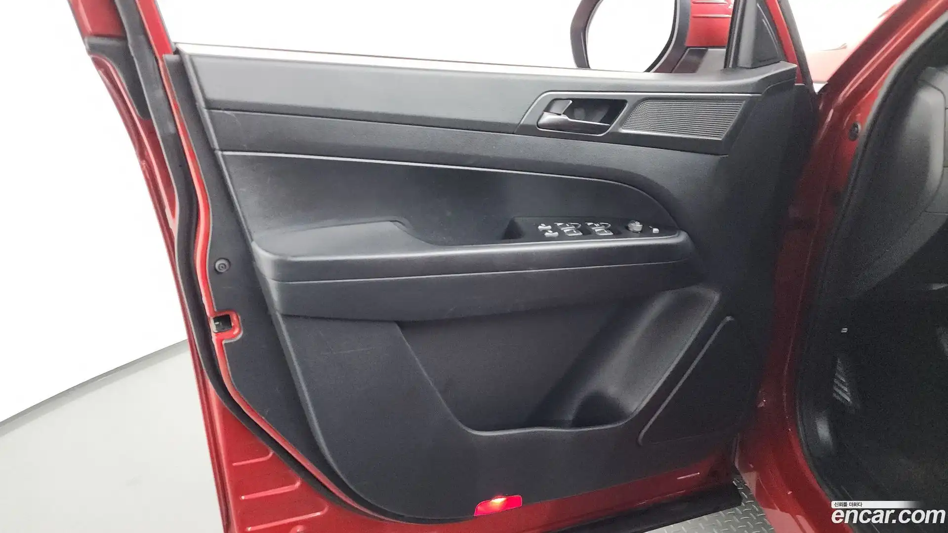 Rexton KG Mobility 2021.11-INNER-034