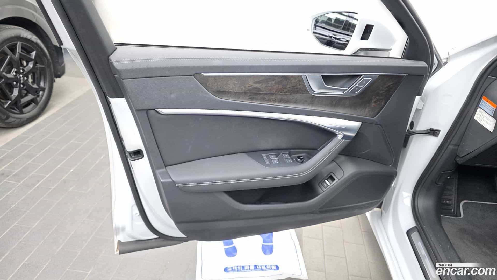 A6 Audi 2021.5-INNER-034