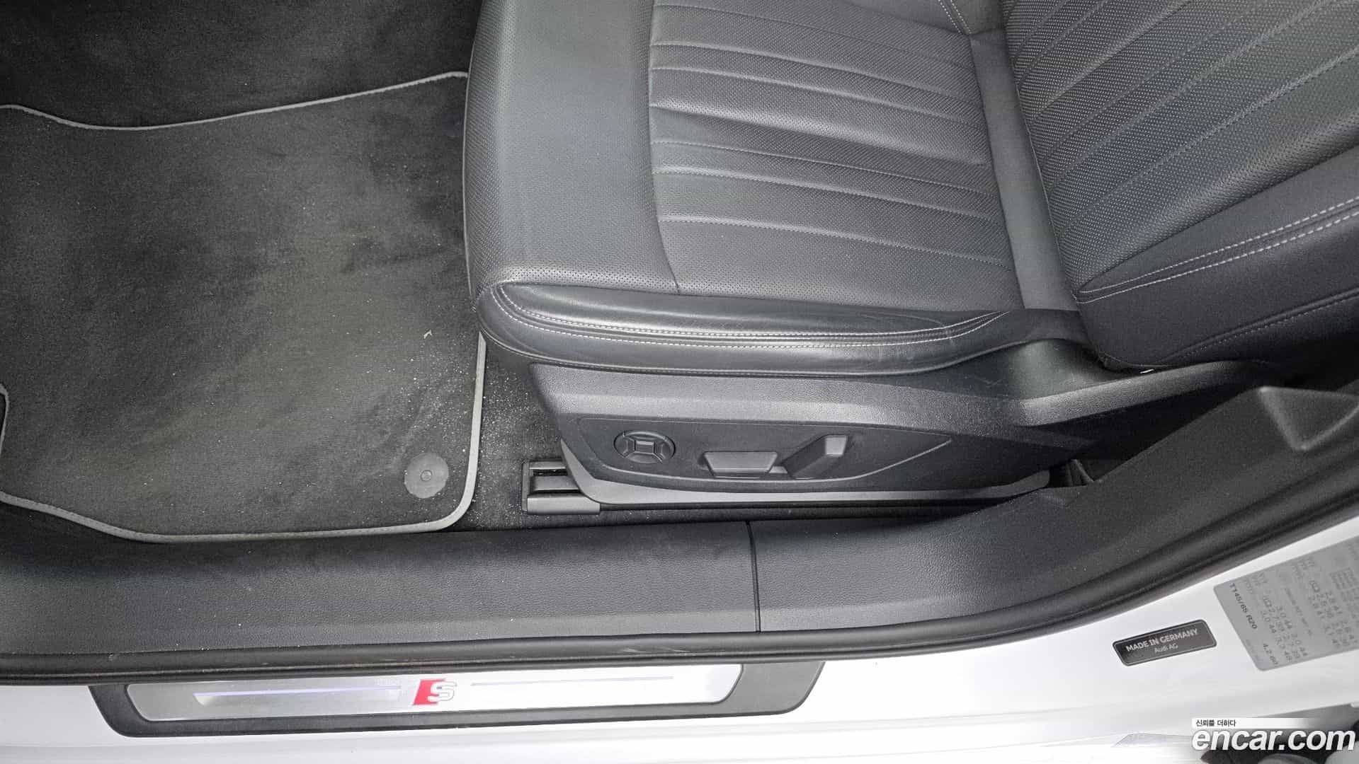 A6 Audi 2021.5-OPTION-044