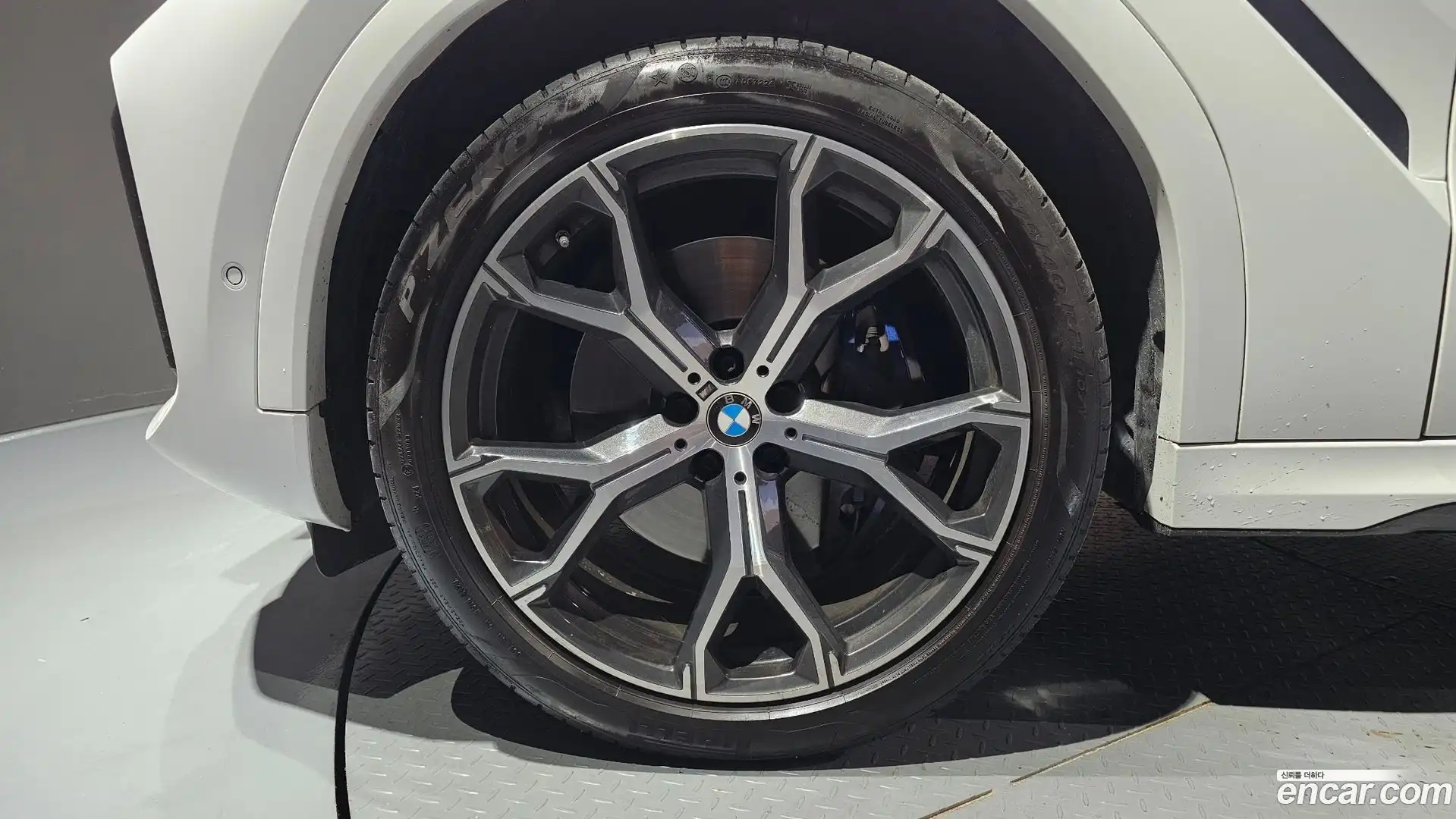 X6 BMW 2021.4-OUTER-005