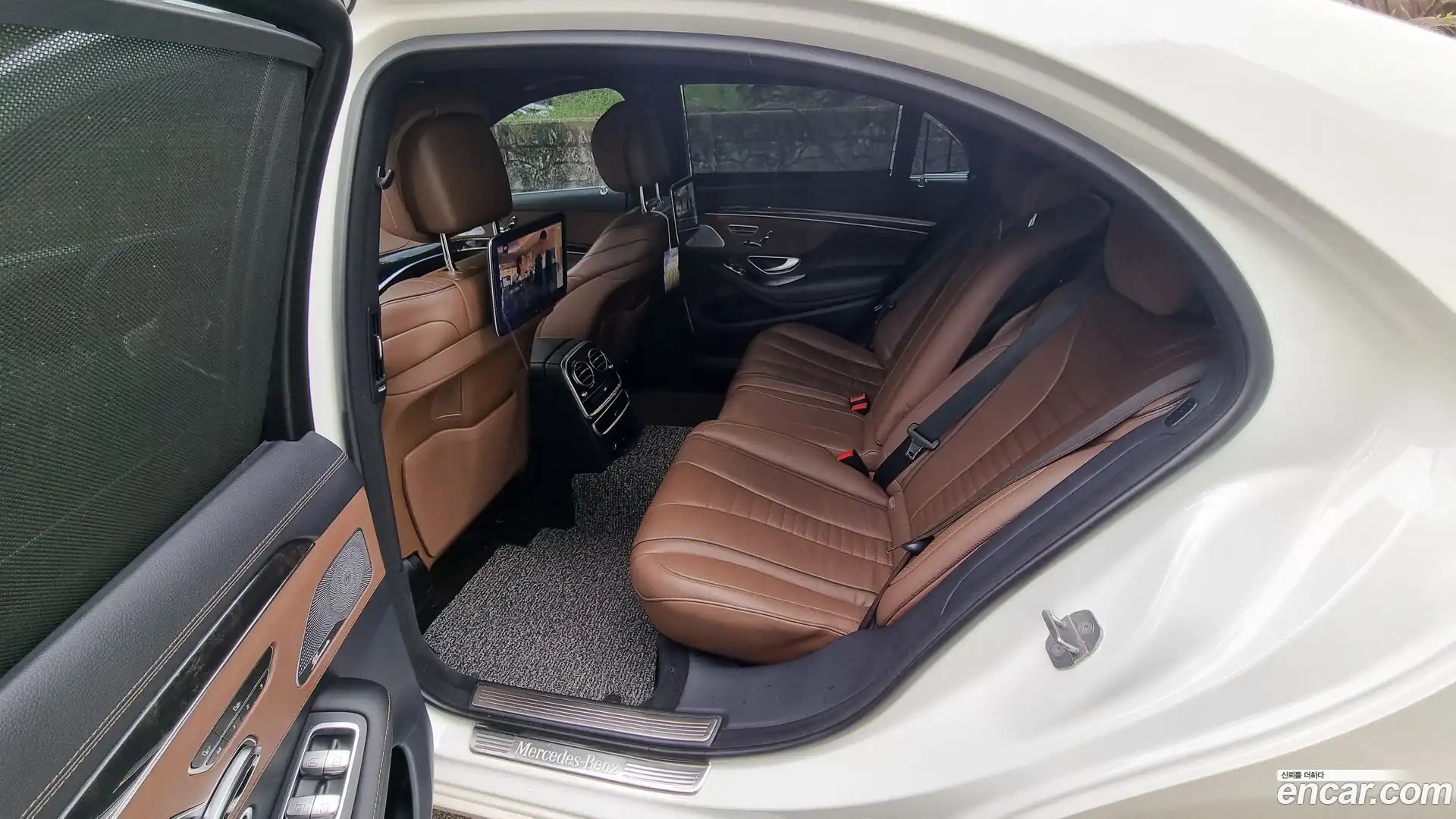 S-Class Mercedes-Benz 2018.2-INNER-010