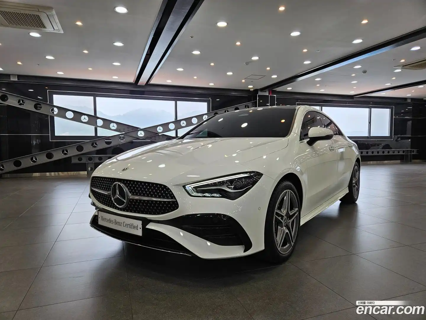 CLA-Class Mercedes-Benz 2025.3-OUTER-001