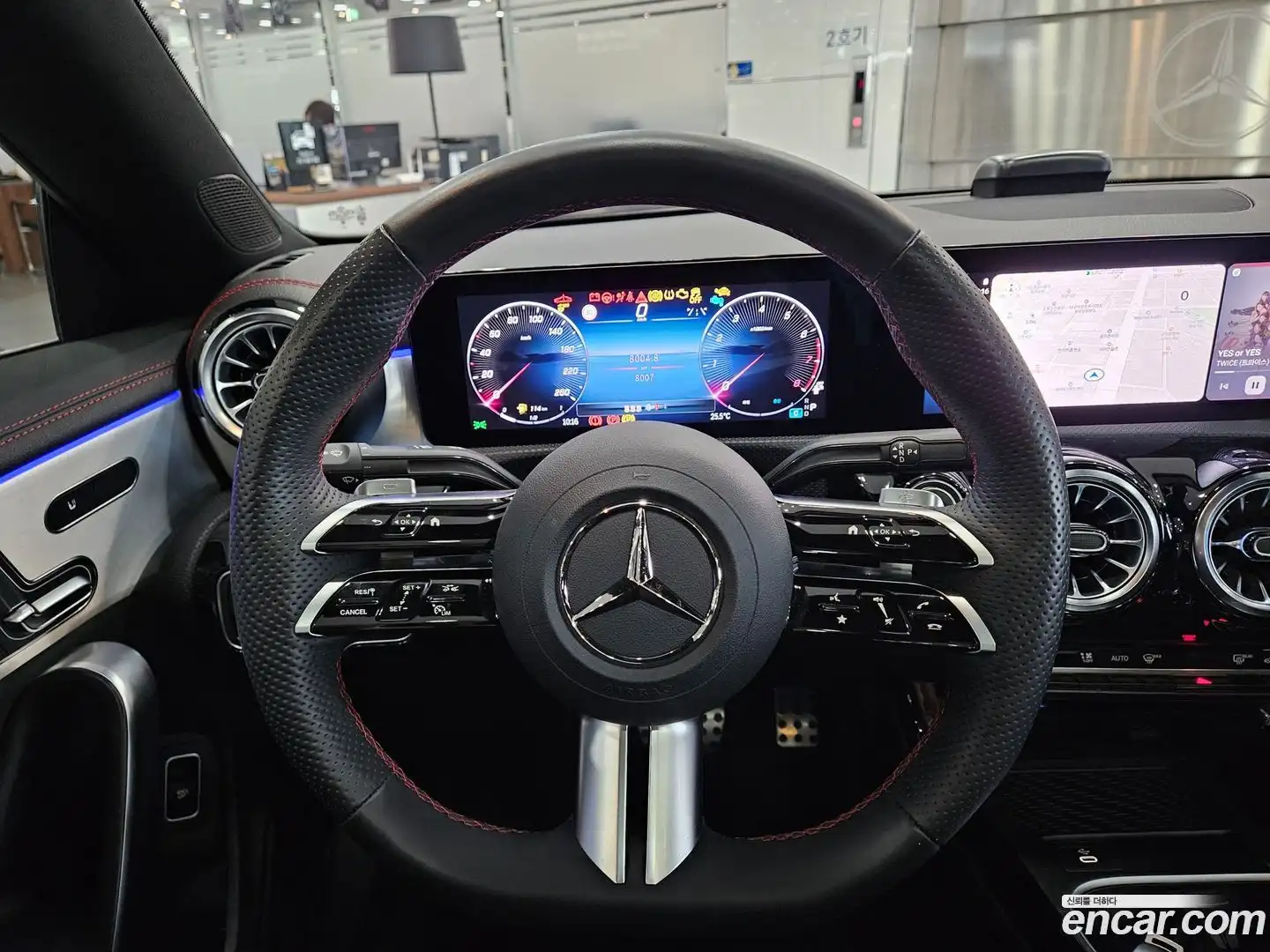 CLA-Class Mercedes-Benz 2025.3-INNER-008