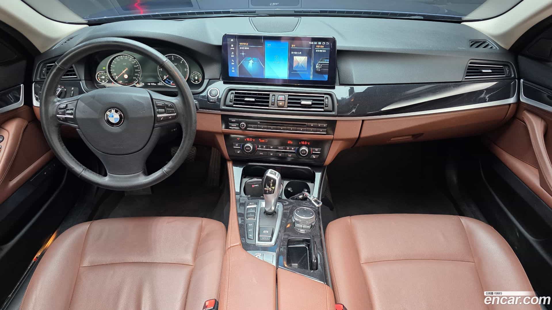 5-Series BMW 2015.9-INNER-007
