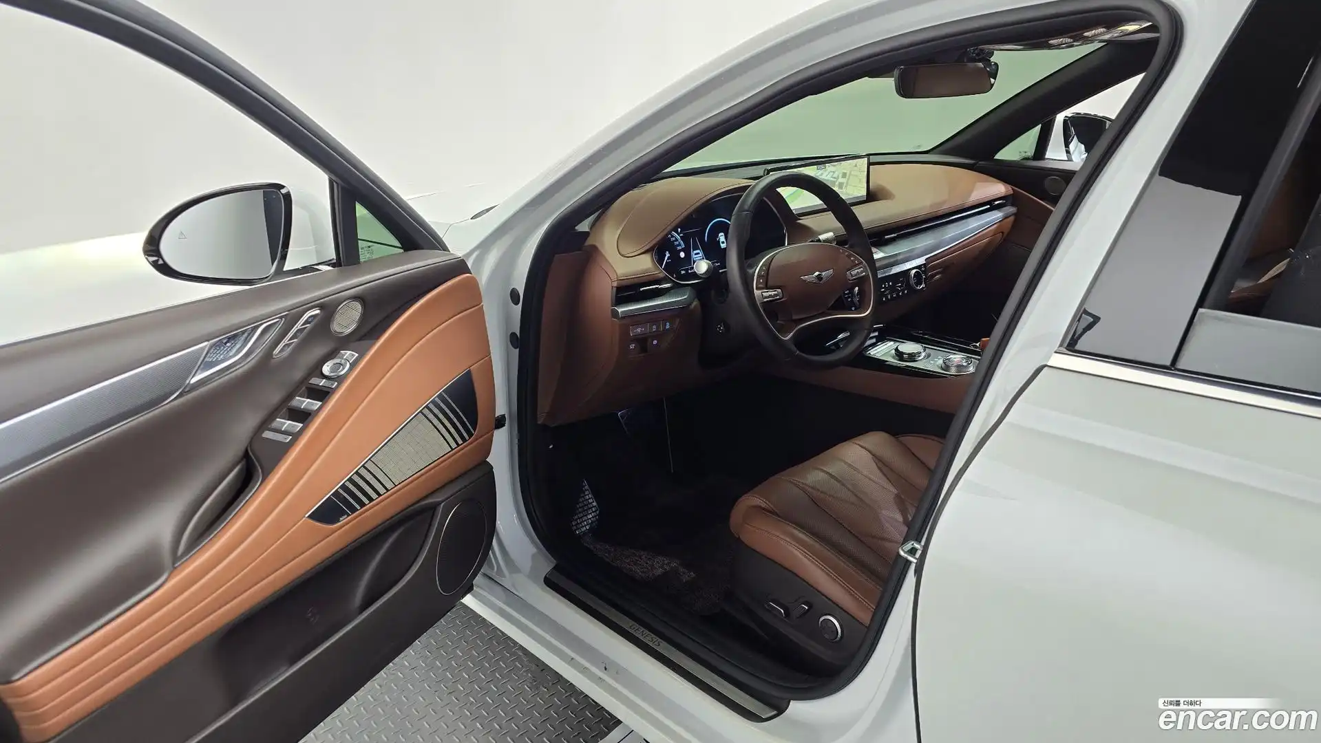 G80 Genesis 2023.4-INNER-010