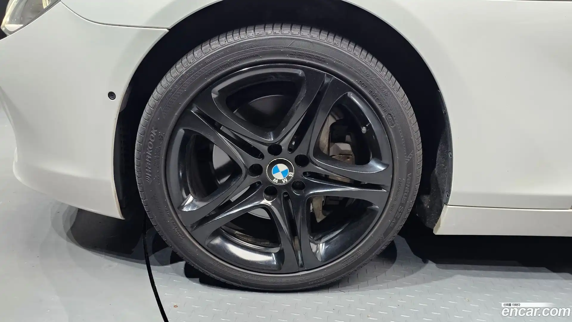 6-Series BMW 2015.5-OUTER-005