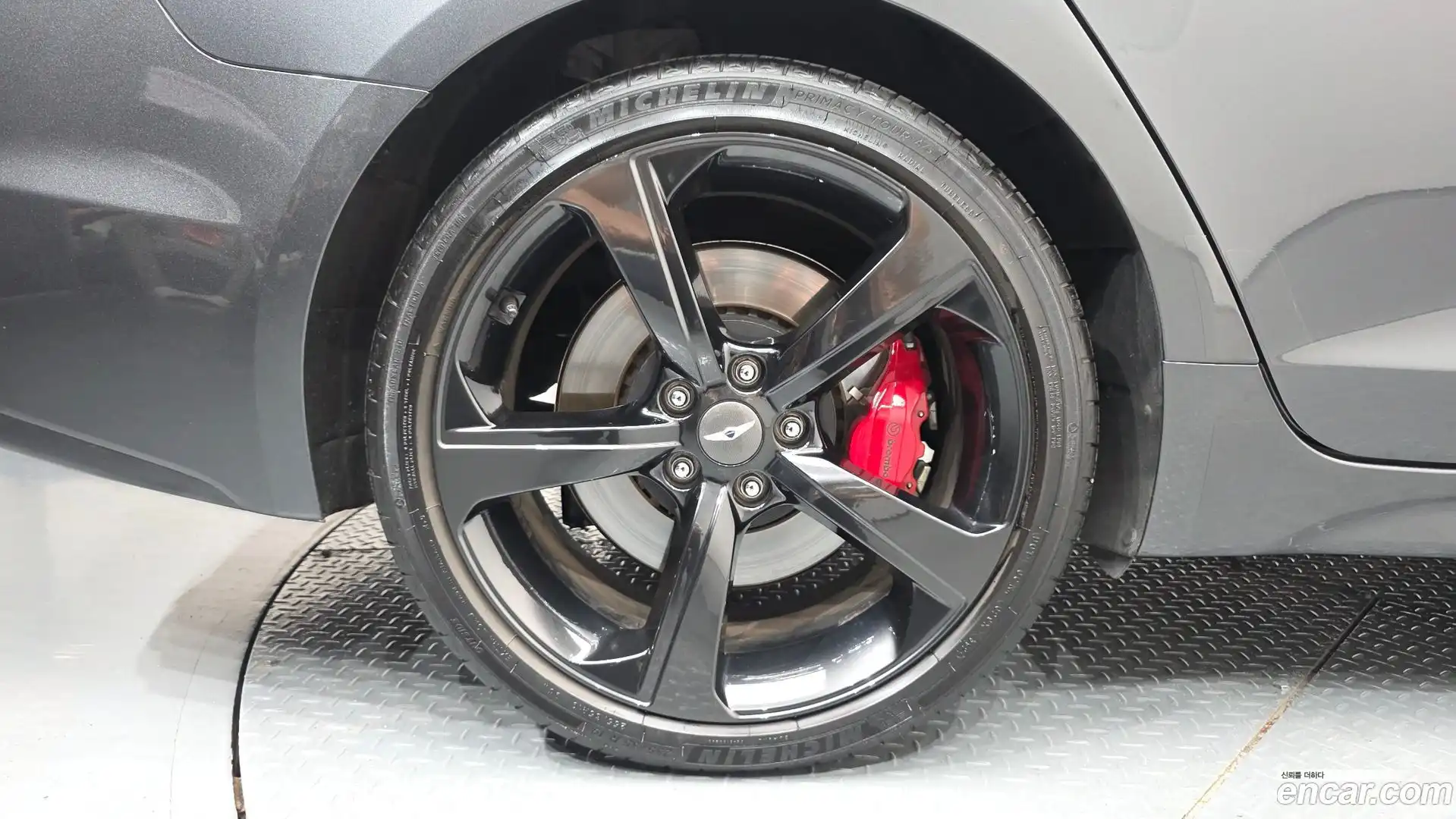 G70 Genesis 2019.6-OUTER-005