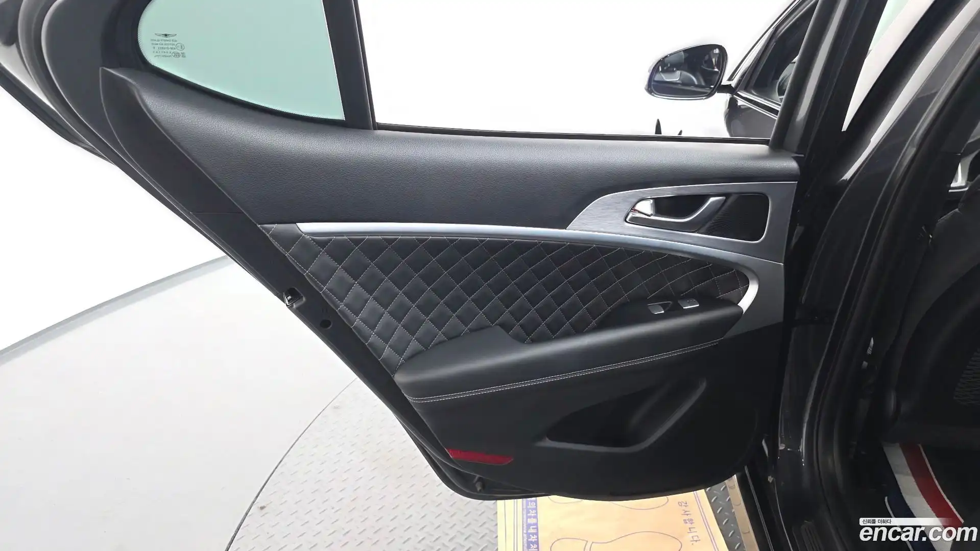G70 Genesis 2019.6-INNER-035